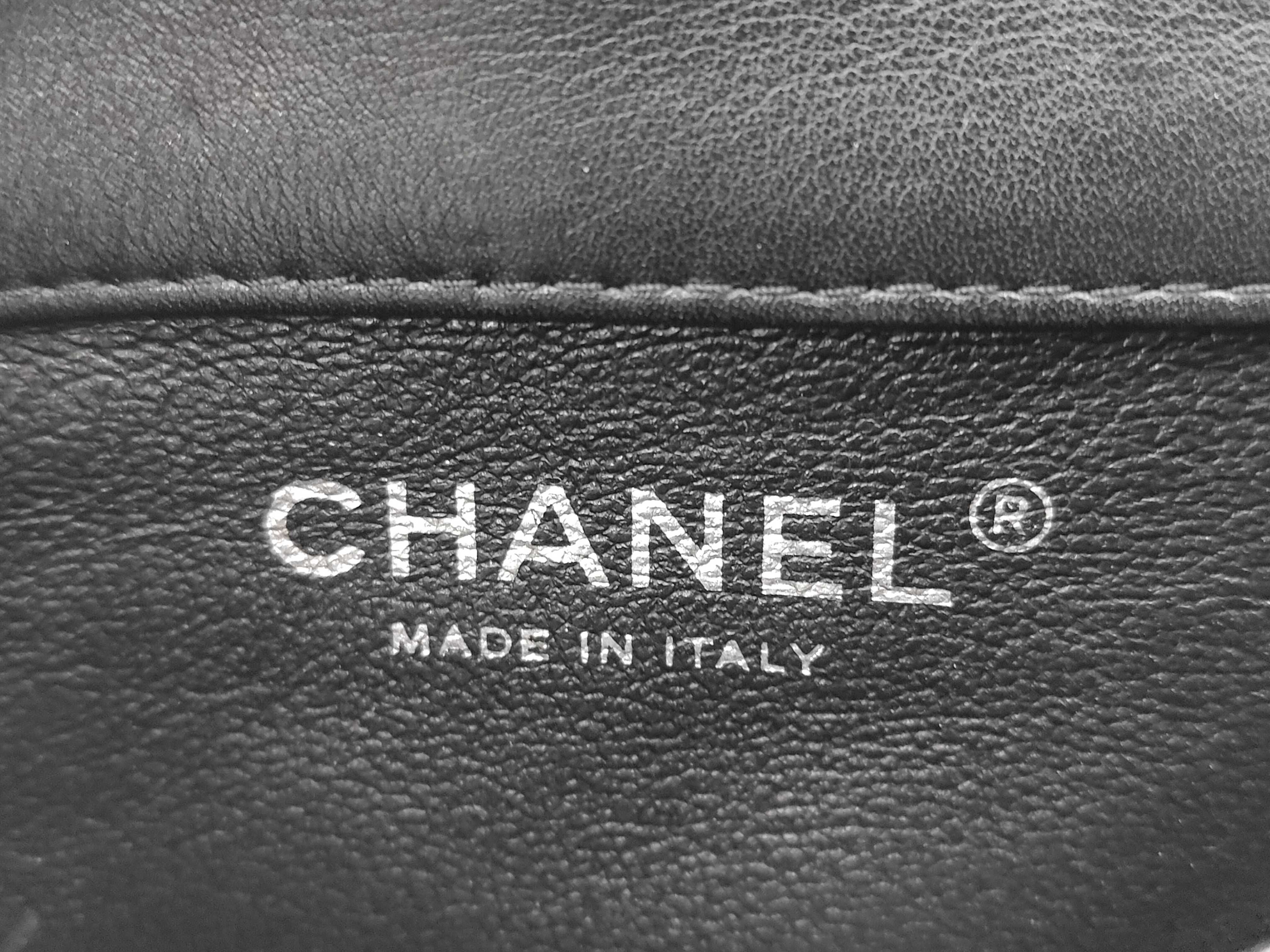 Matelassé Chain Shoulder Bag — view 10