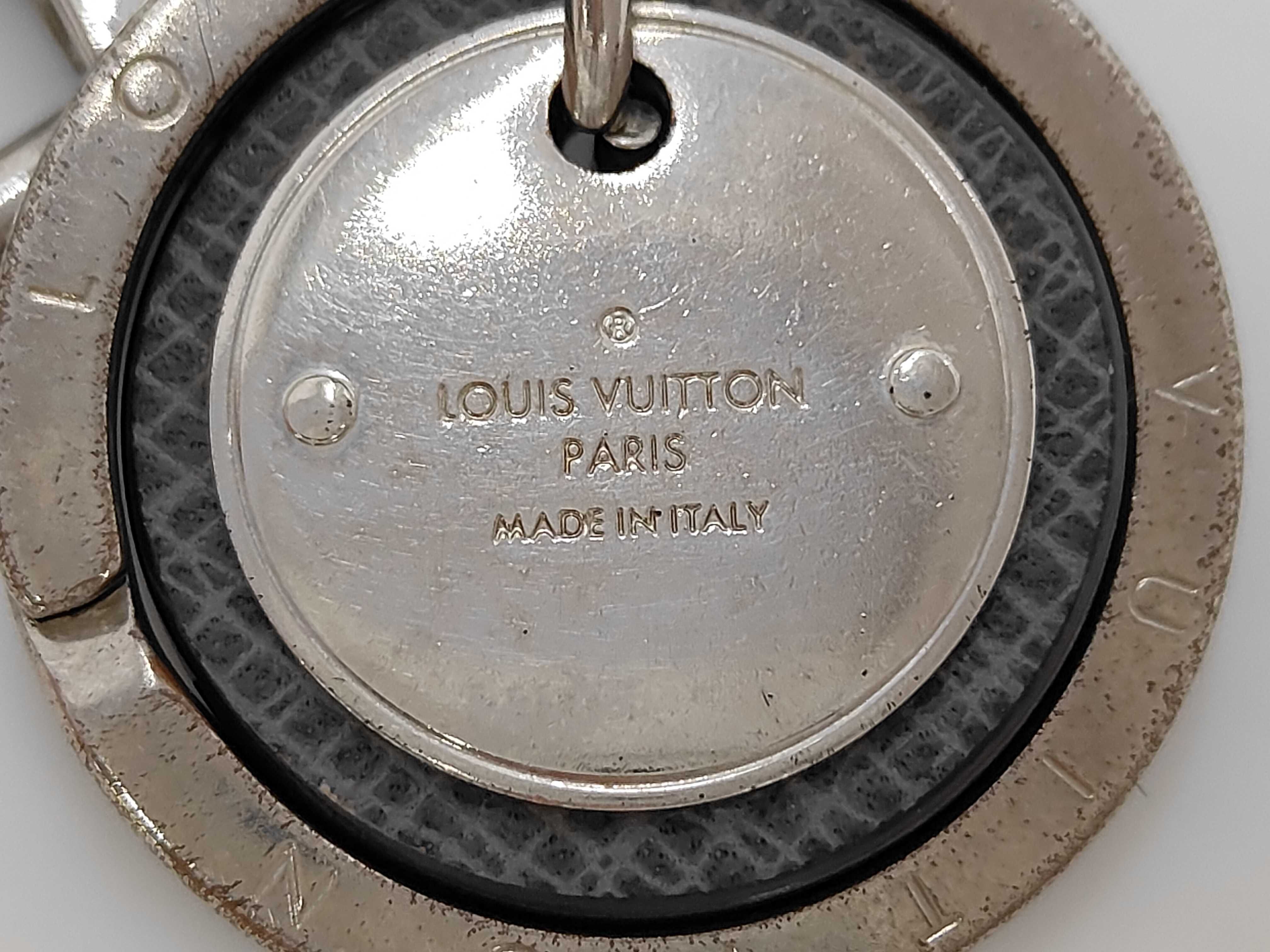 Taiga Portefeuille Neo LV Club Keychain Key Case — view 6