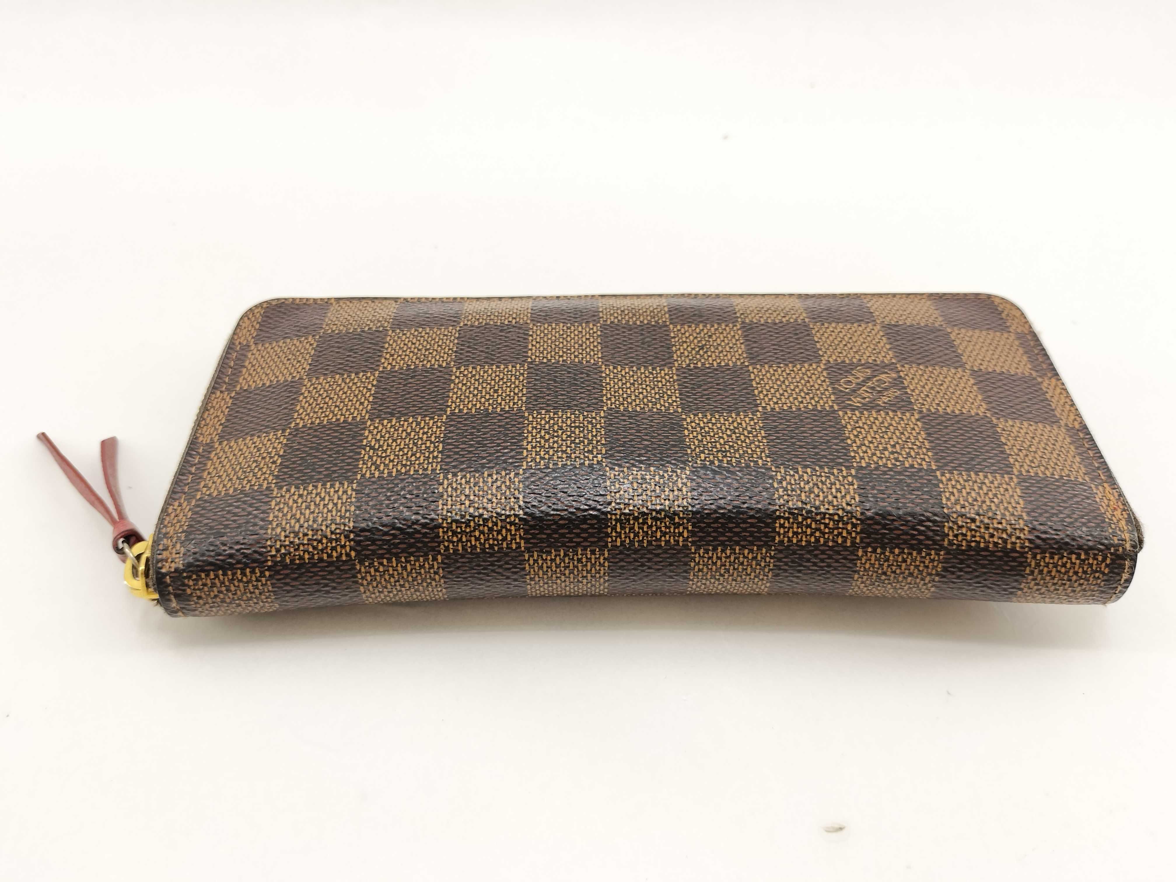 Damier Zippy Wallet — view 5