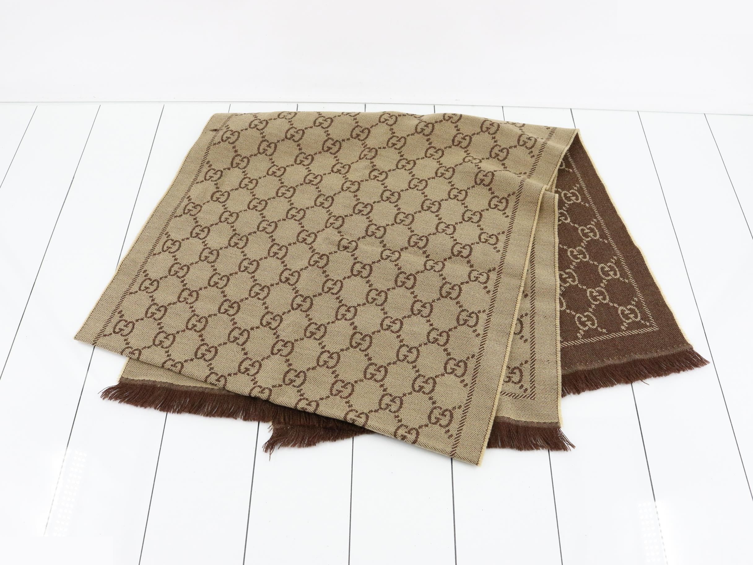 GG reversible stole with tags — view 3