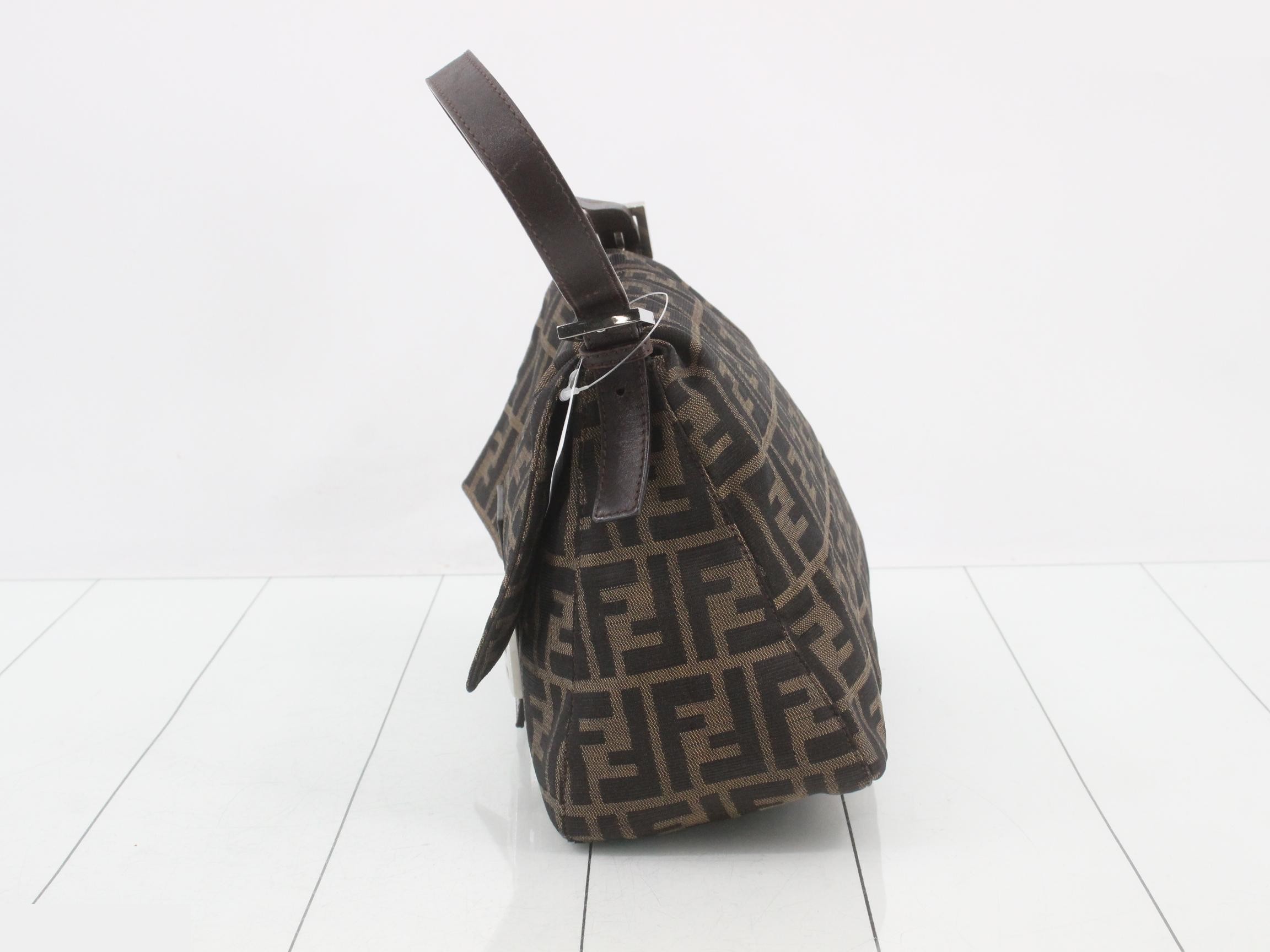 ZUCCA (Bag) - Mamma Bucket Shoulder Bag — view 3