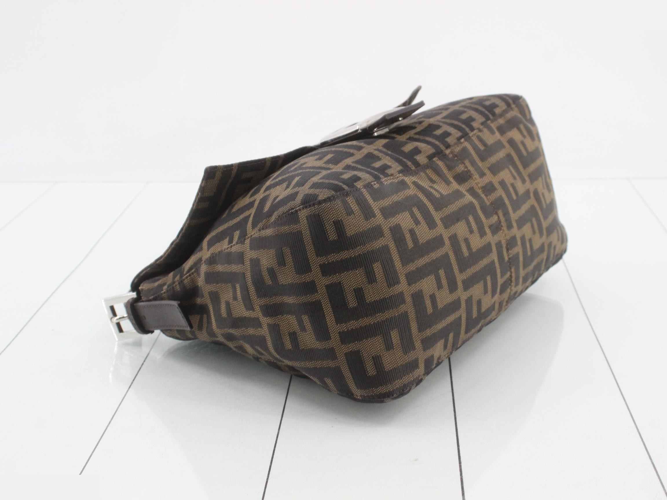 ZUCCA (Bag) - Mamma Bucket Shoulder Bag — view 5
