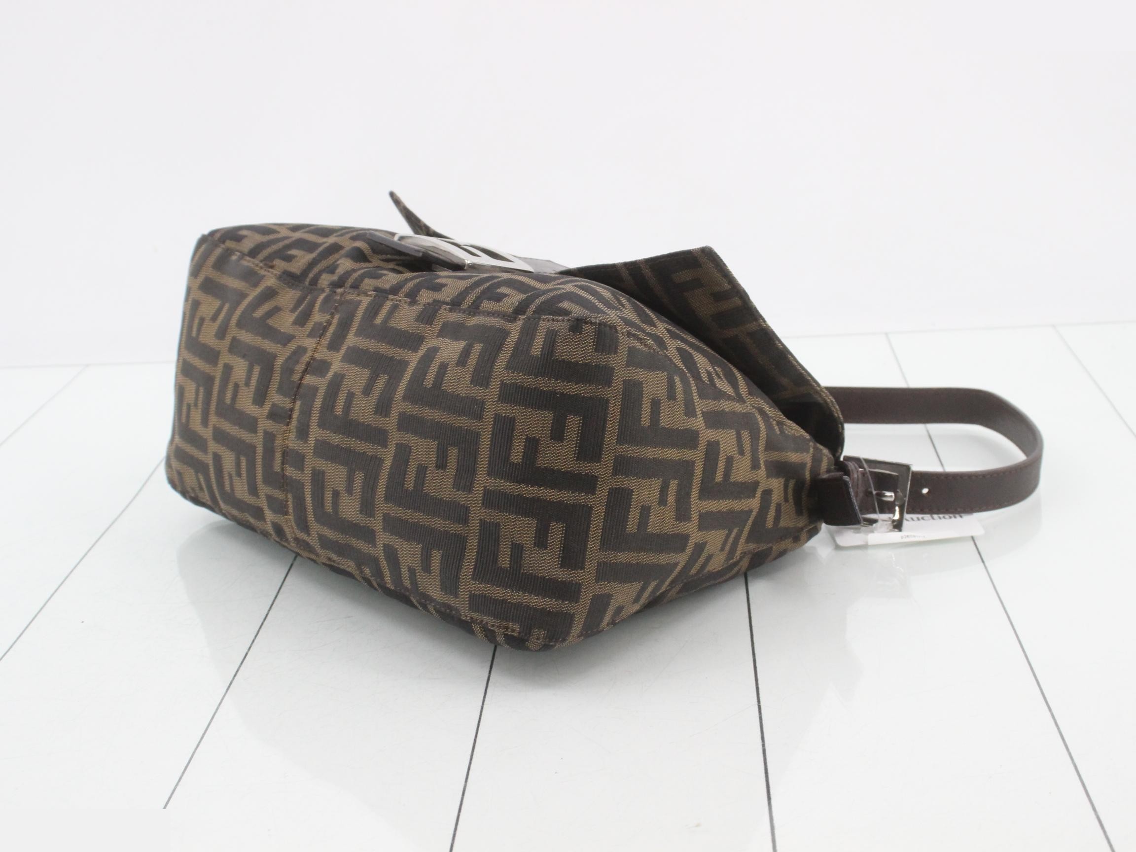 ZUCCA (Bag) - Mamma Bucket Shoulder Bag — view 6