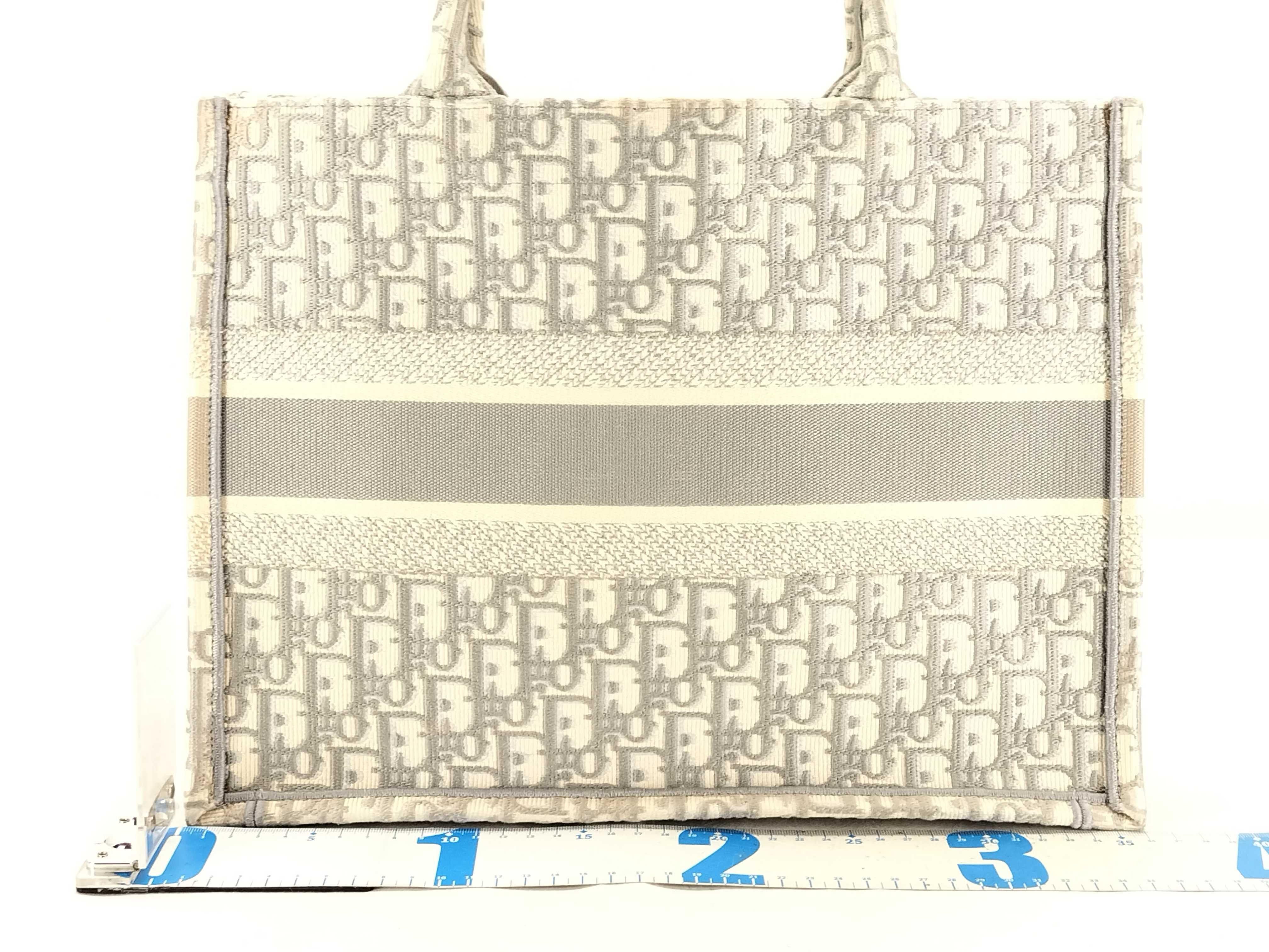 Oblique Book Tote Medium RFID Tote Bag — view 2