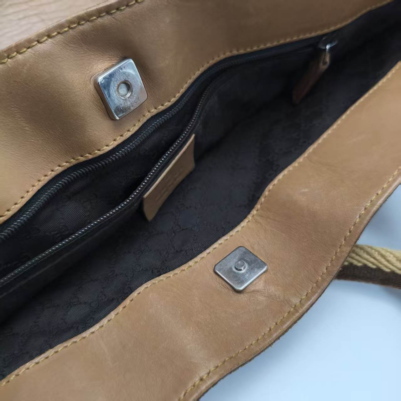 【*Shipped from: China*】GUCCI Leather Handbag 0021135 — view 7
