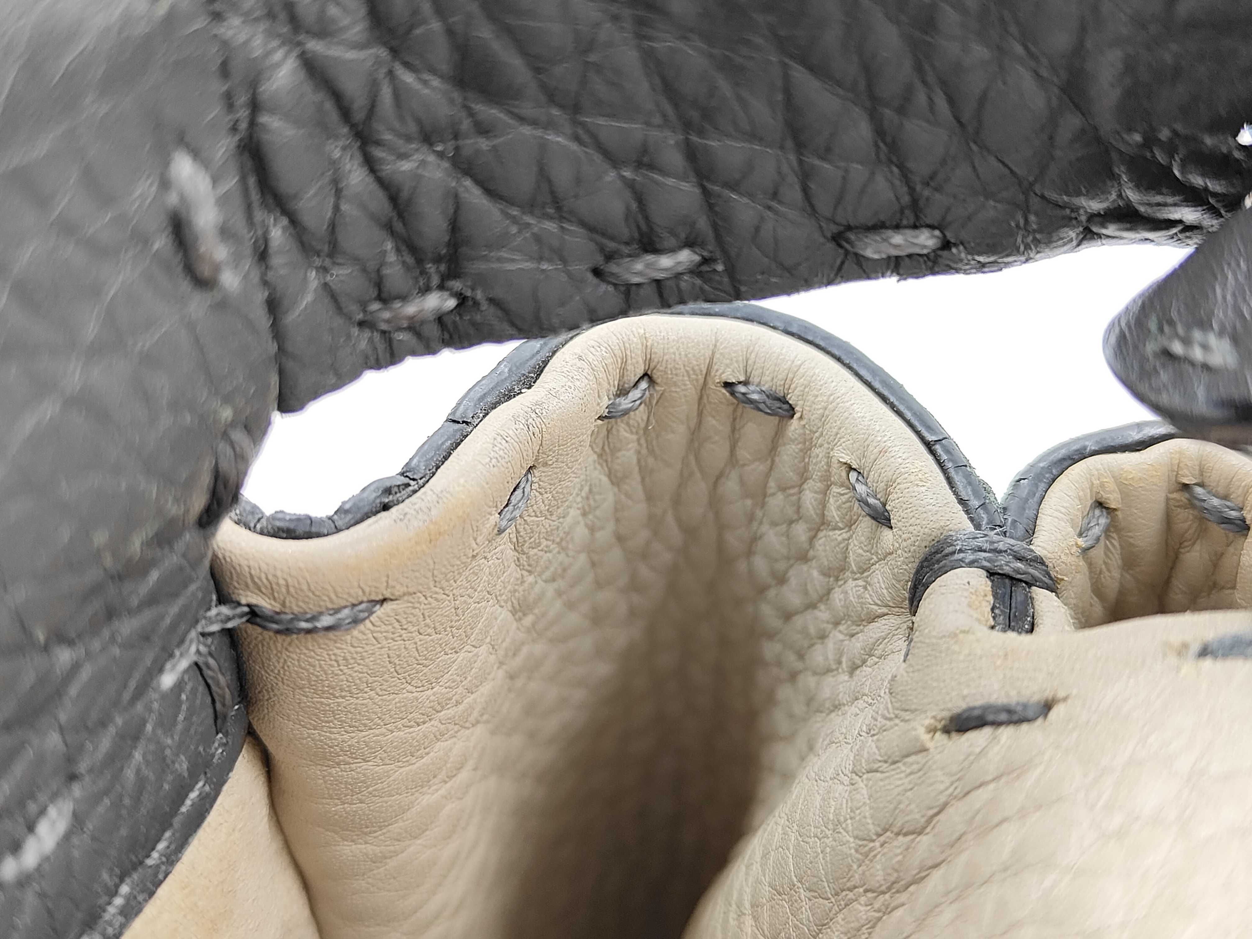 Peekaboo Shoulder Bag — view 8