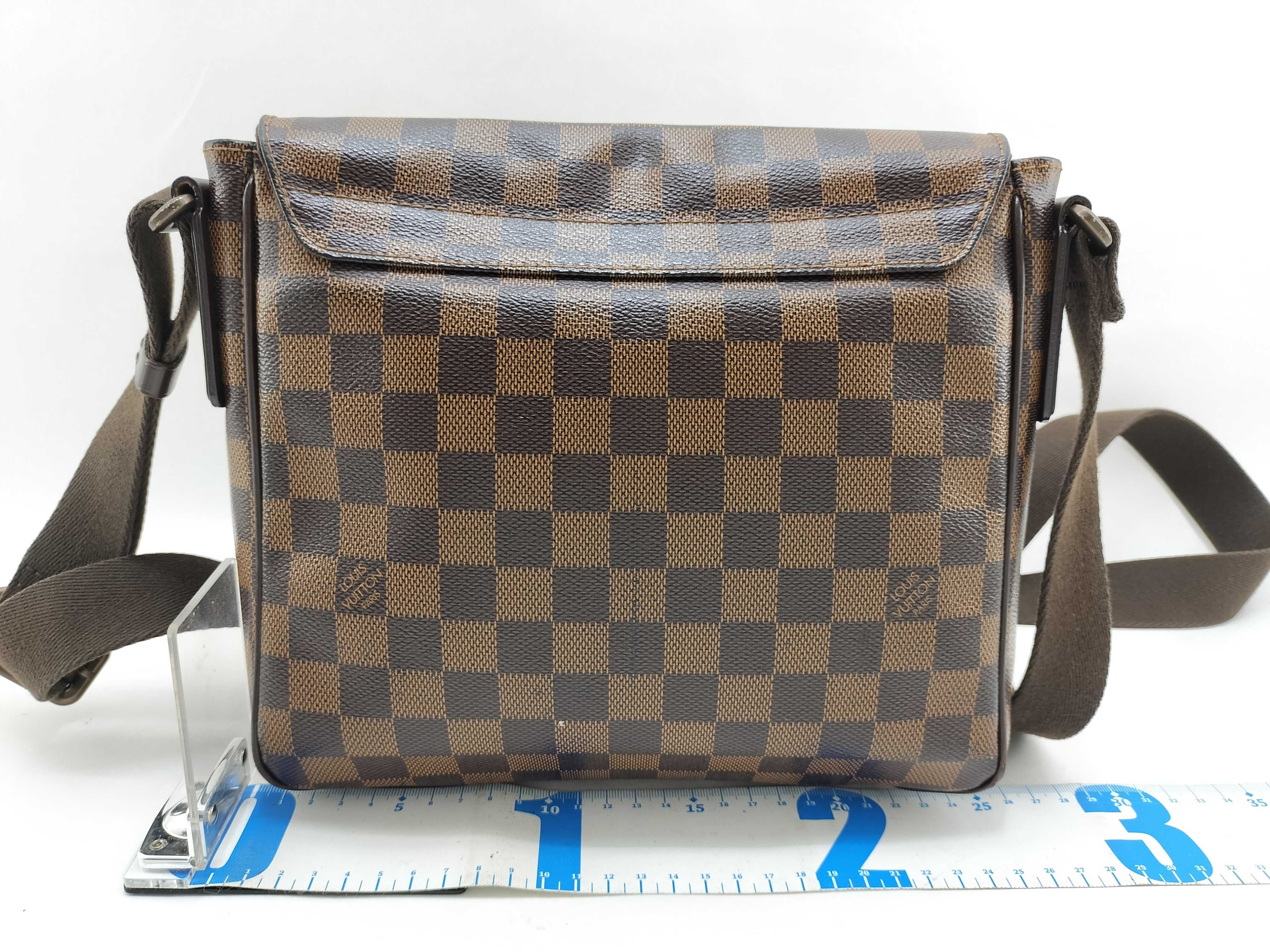 Damier District PM Shoulder Bag — view 2