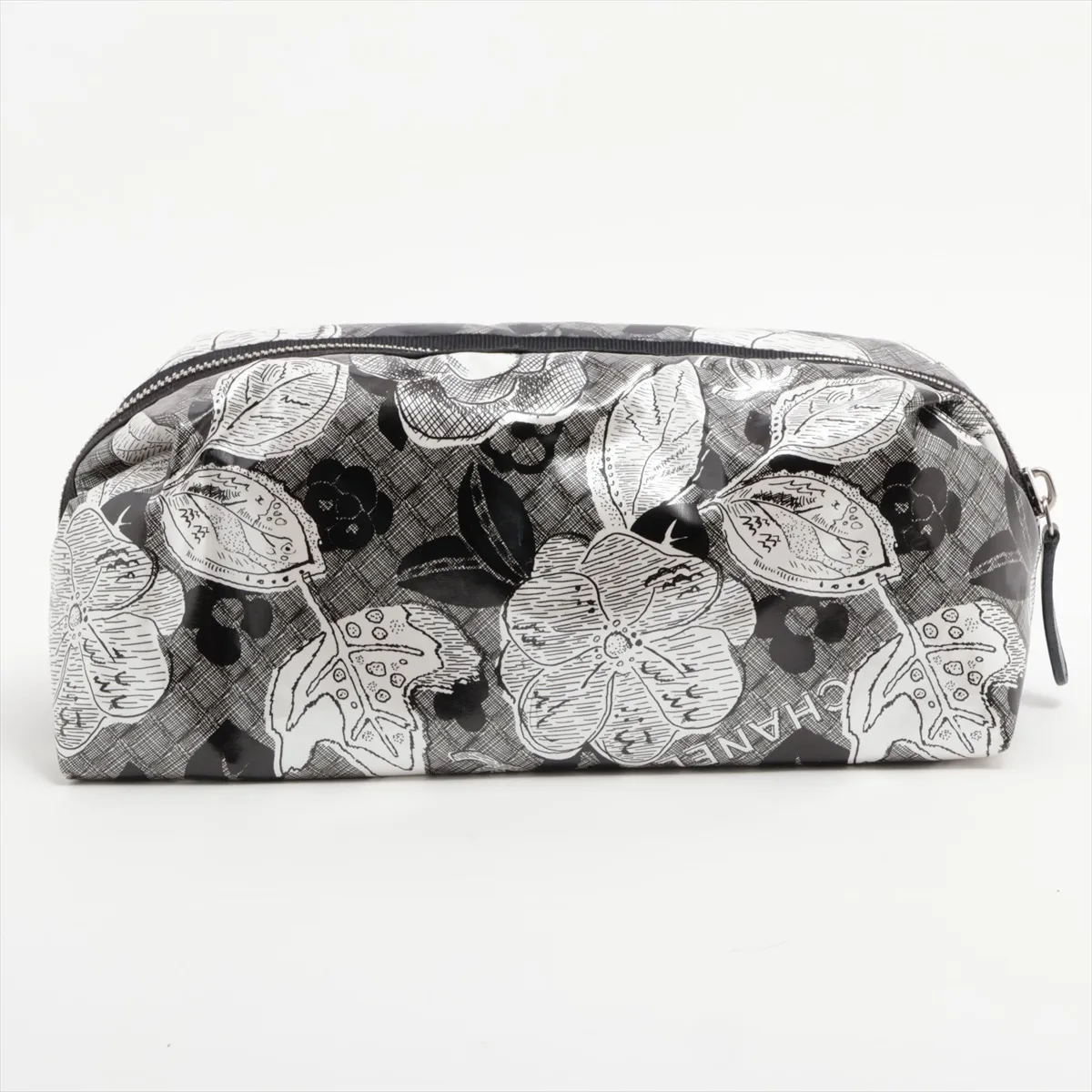 Camellia PVC Pouch Black Silver Hardware 26877526 — view 2
