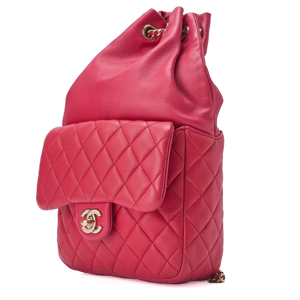 Lambskin Matelassé drawstring bag with chain strap, red, gold hardware, serial number 21. — view 4