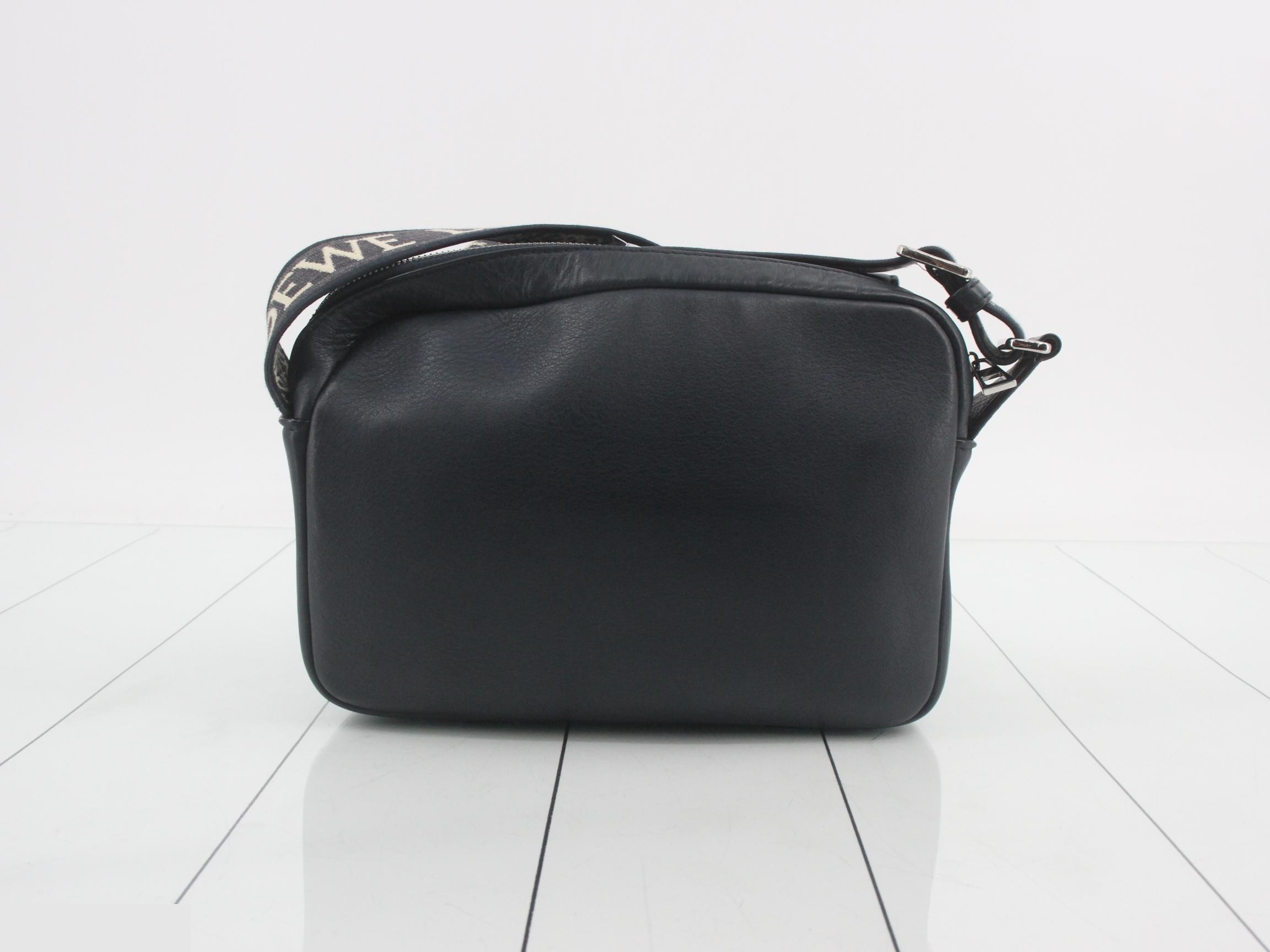 Other lines: Bags and shoulder bags — view 2