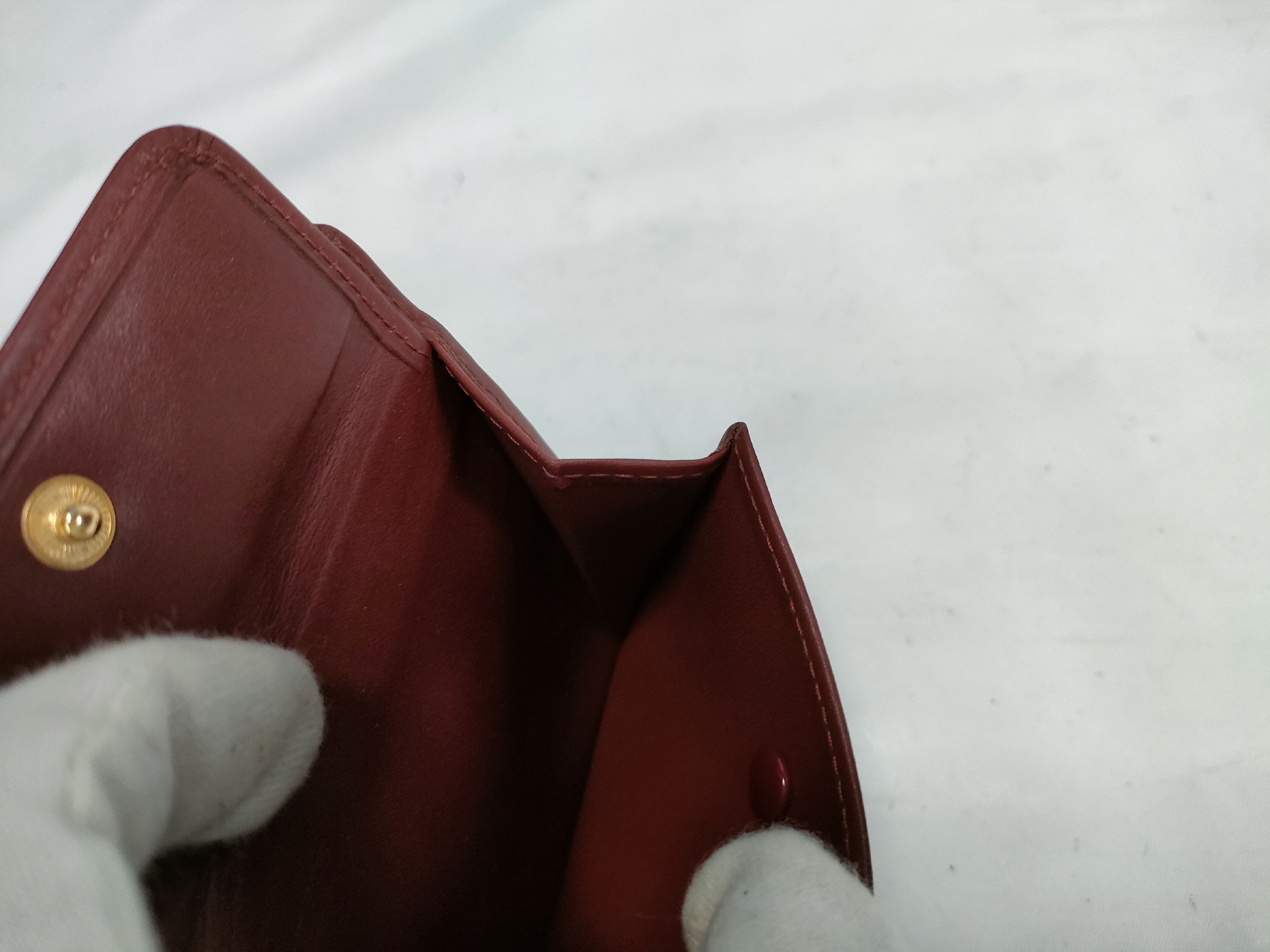 folding wallet / with guarantee card — view 11