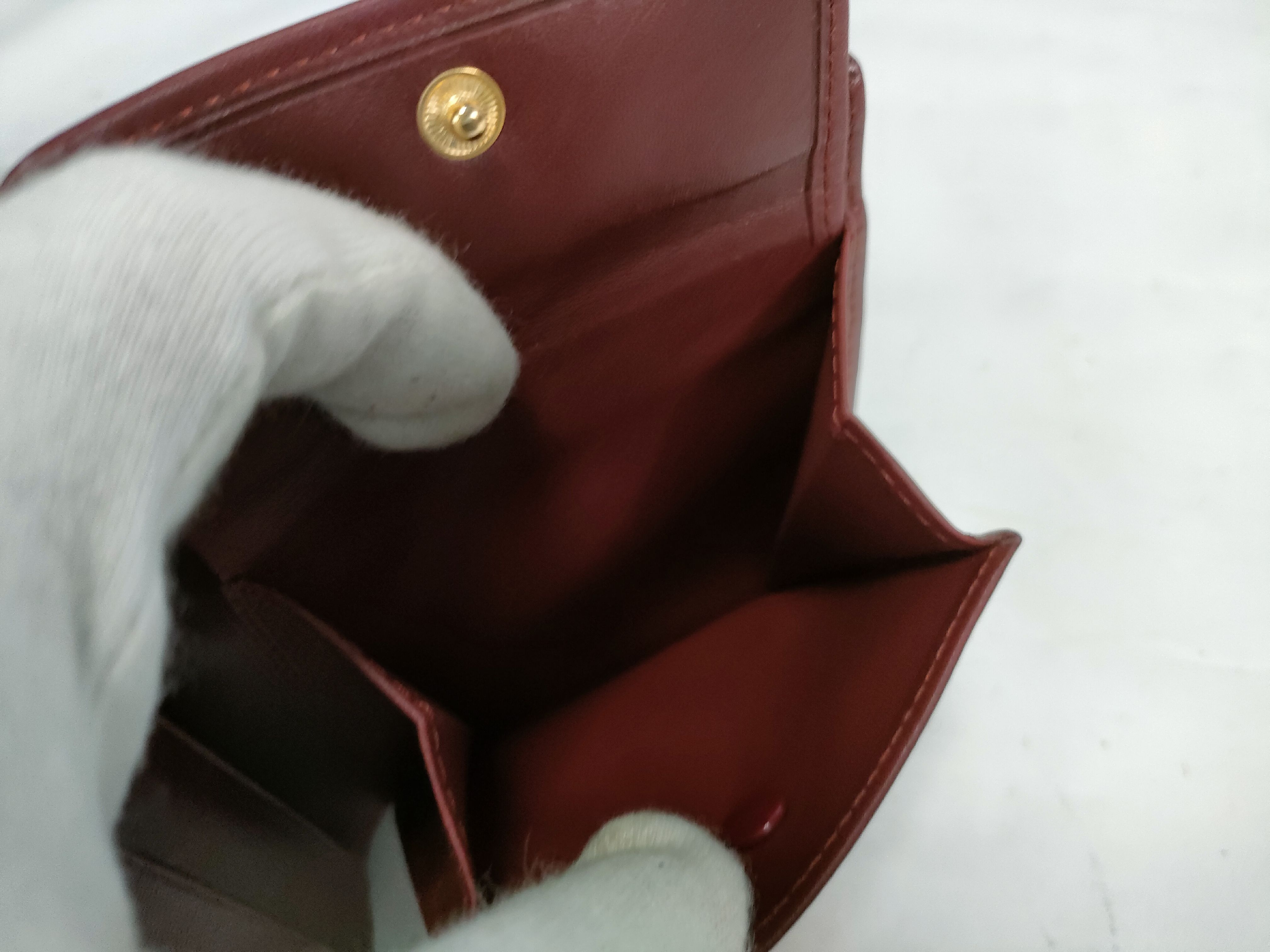 folding wallet / with guarantee card — view 10
