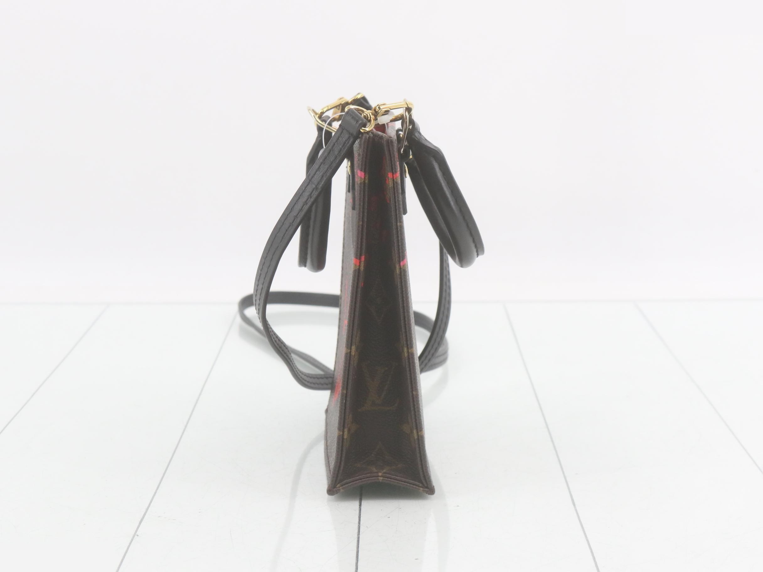 Monogram Fall in Love Petite Sac Plat — view 3