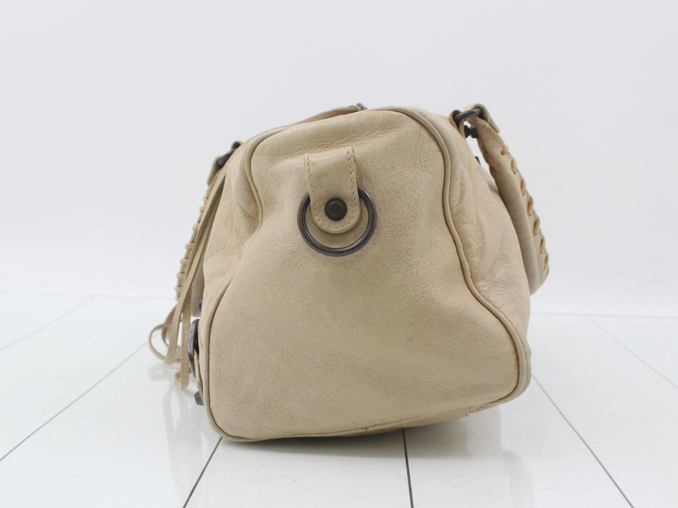 The City Shoulder Bag — view 3
