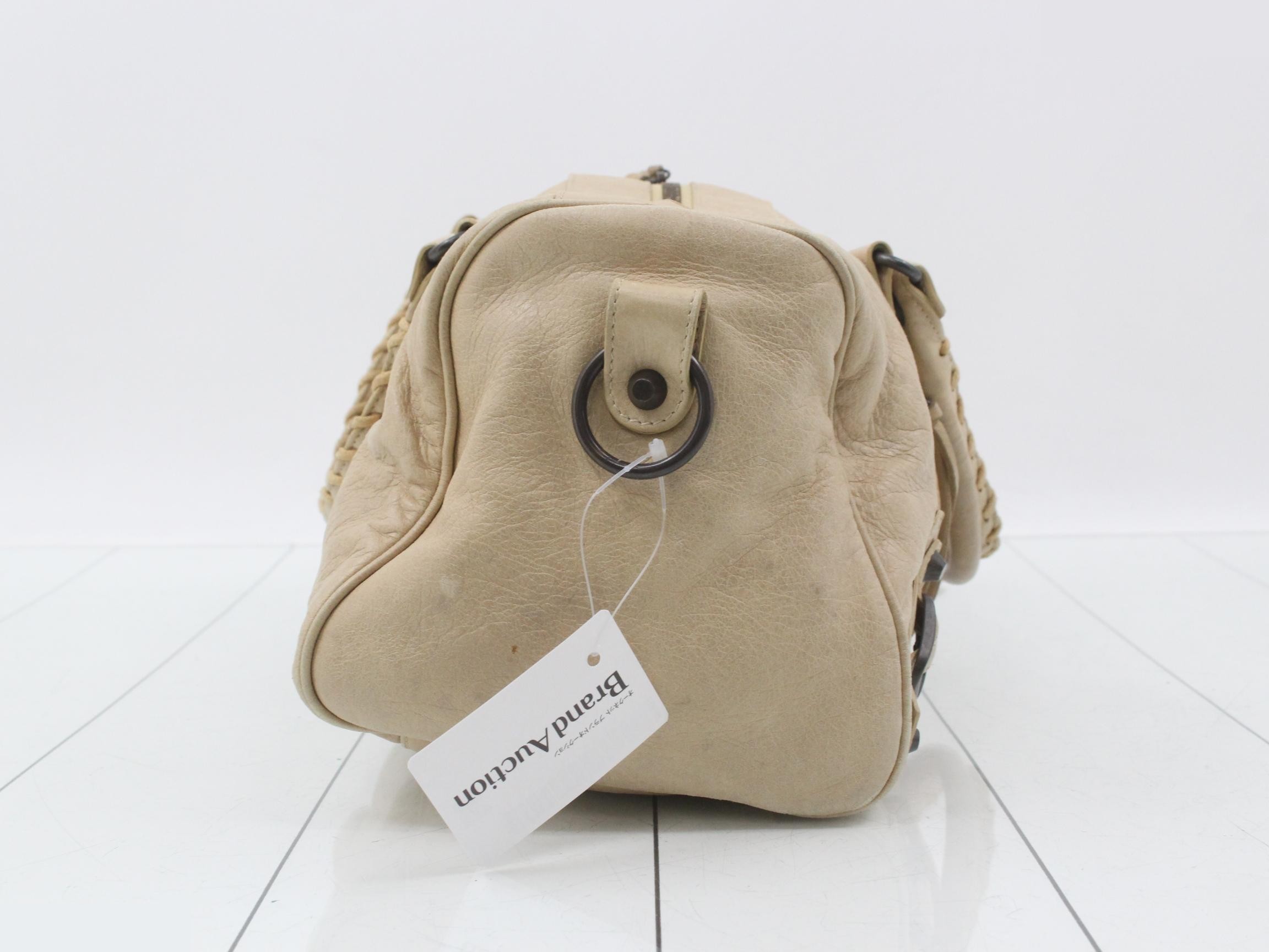 The City Shoulder Bag — view 4