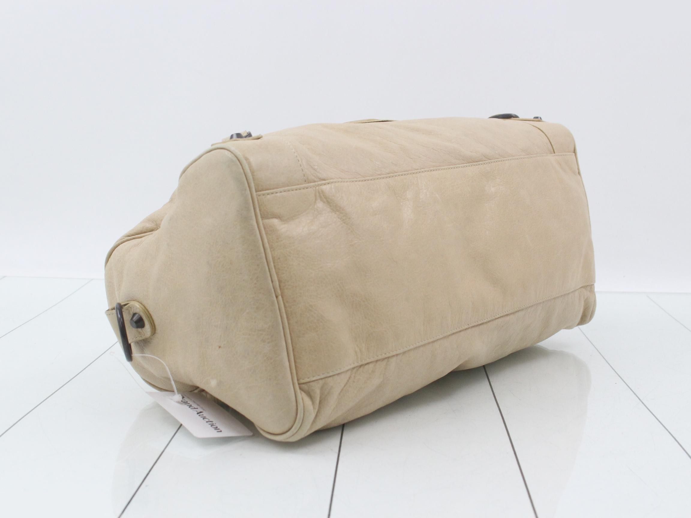 The City Shoulder Bag — view 5