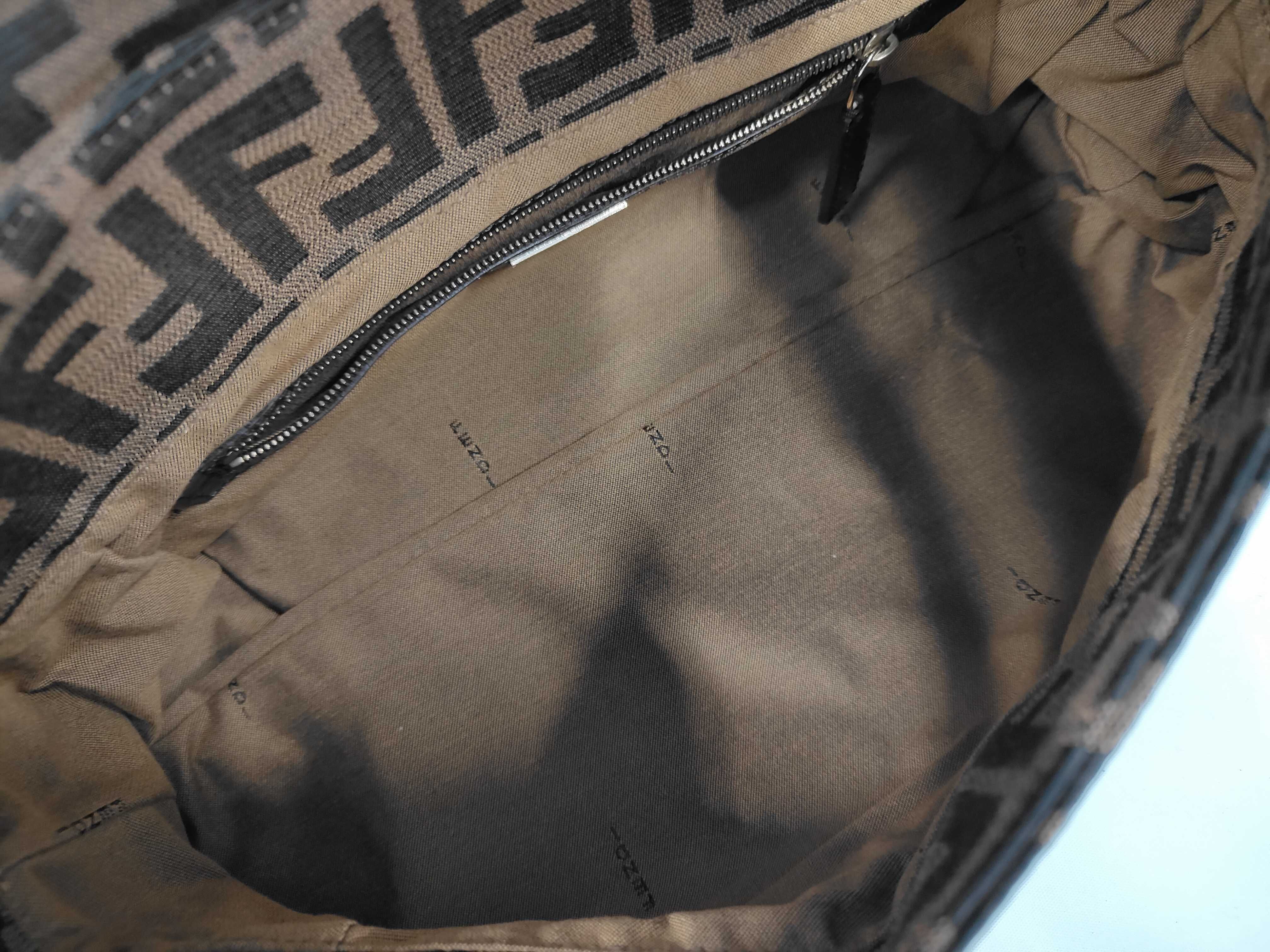 Zucca Shoulder Bag — view 9