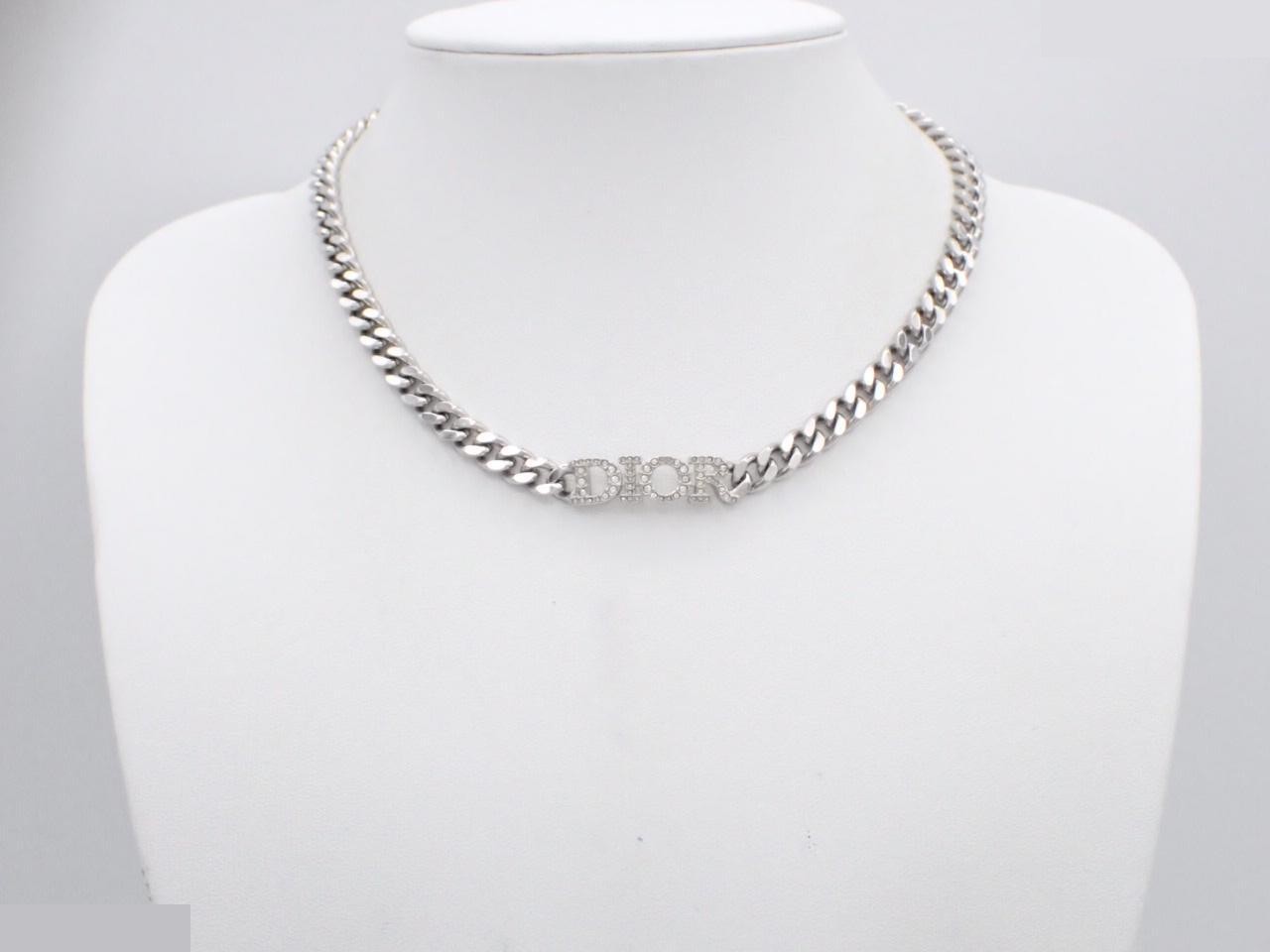 Choker necklace — view 3