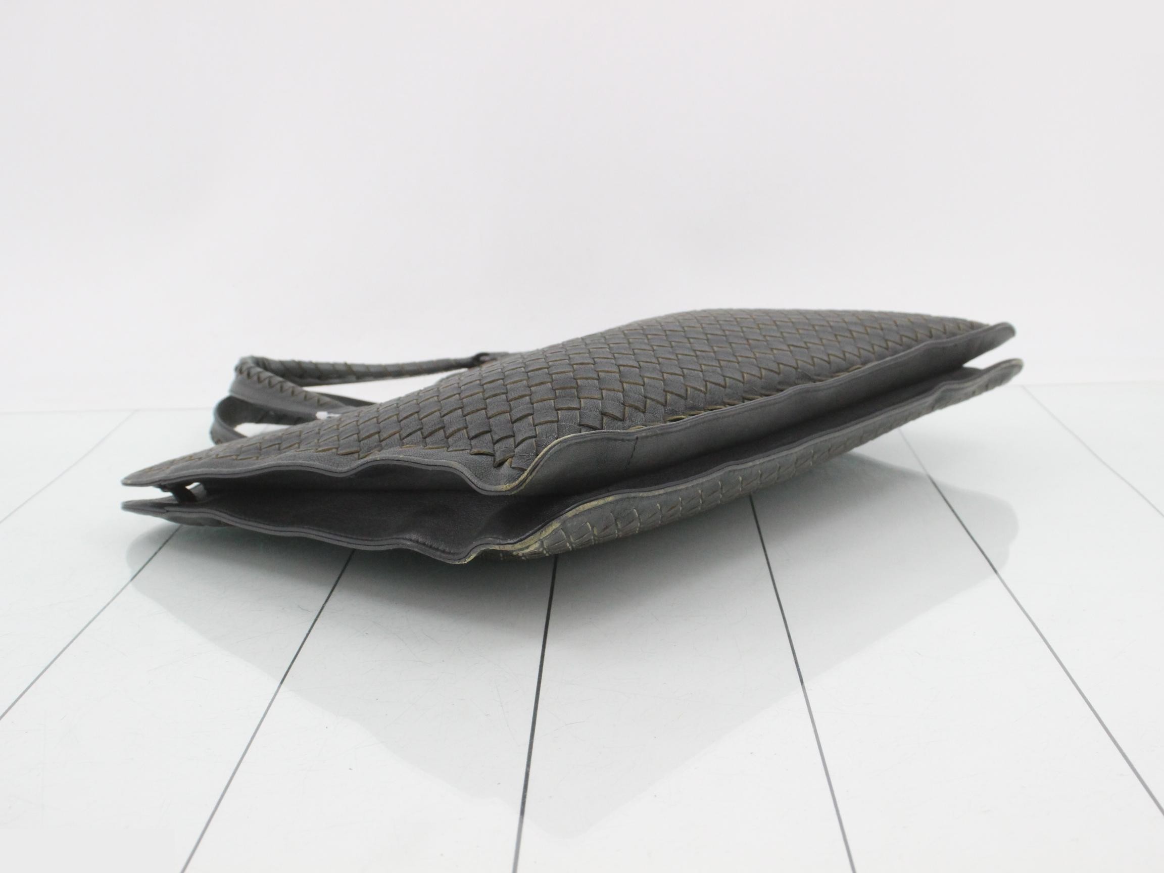 Intrecciato (bag) - Business bag - Gray — view 5