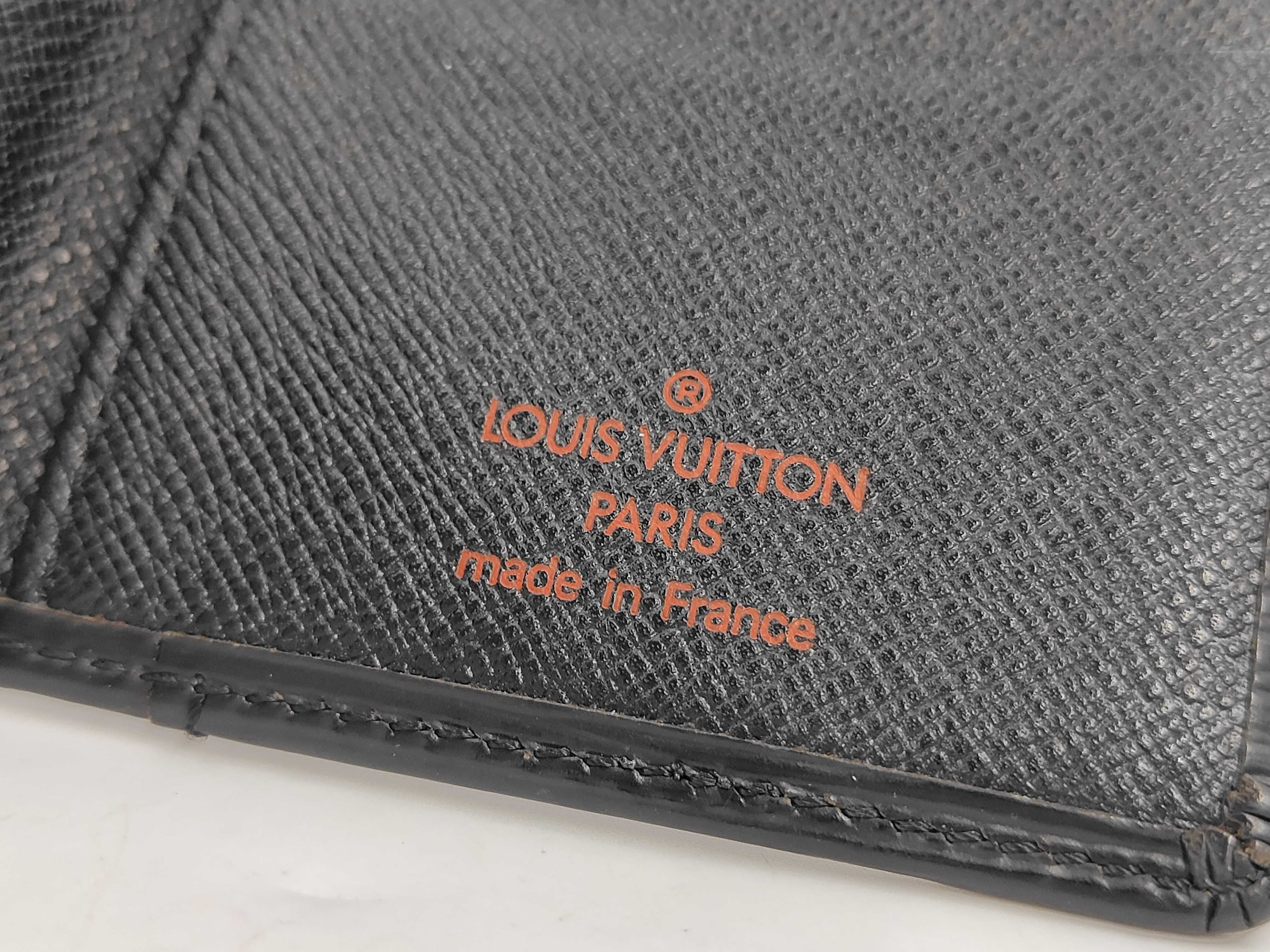 Epi Louis Vuitton Epi Organizer de Poche Noir SP0083 Card Case — view 5