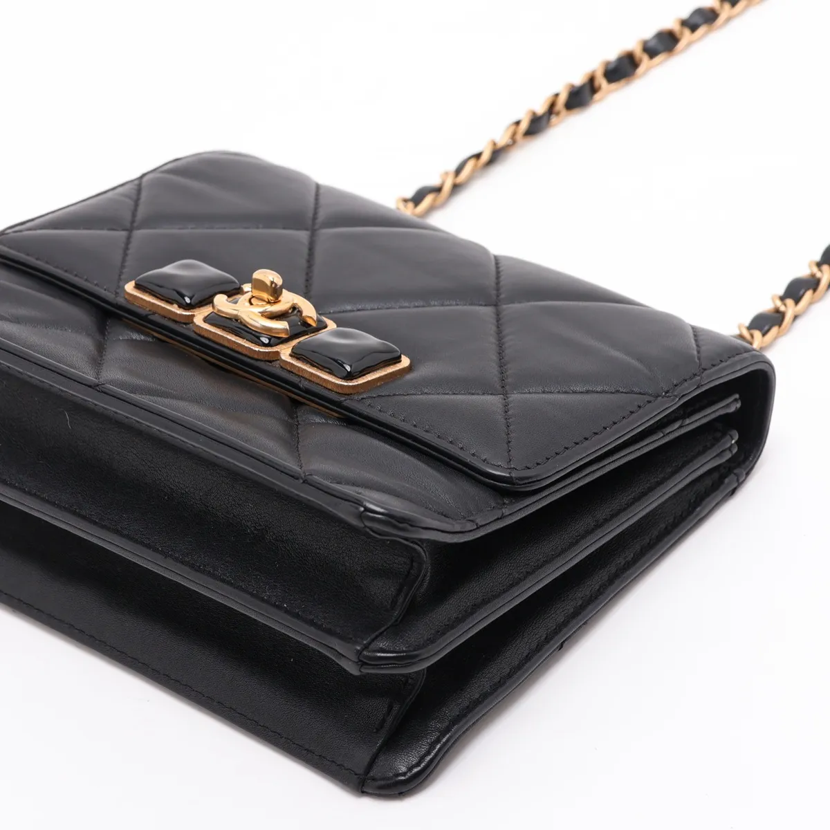 Matelassé Lambskin Chain Shoulder Bag, Black with Gold Hardware, JT3AG08H, Random Plate — view 3