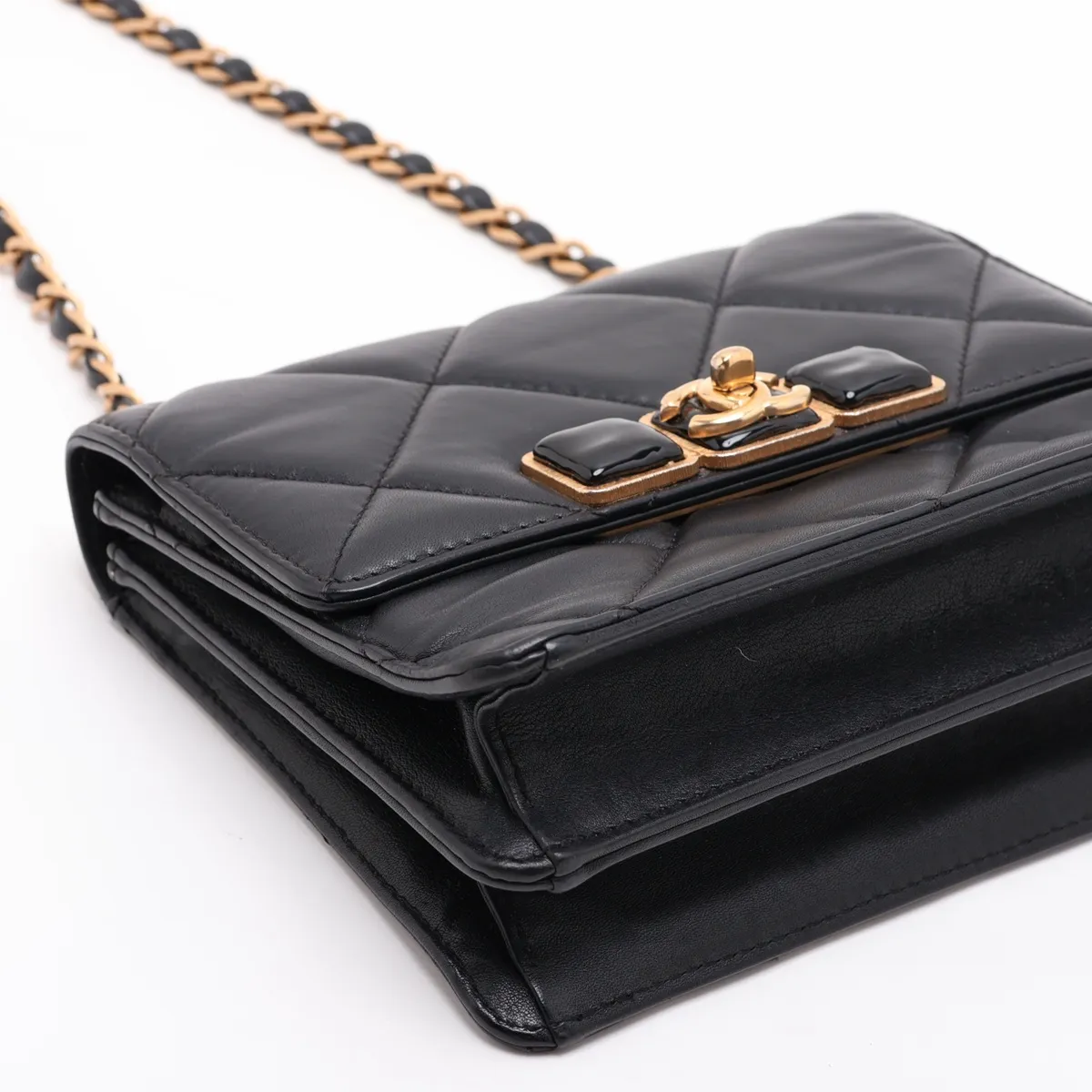 Matelassé Lambskin Chain Shoulder Bag, Black with Gold Hardware, JT3AG08H, Random Plate — view 4