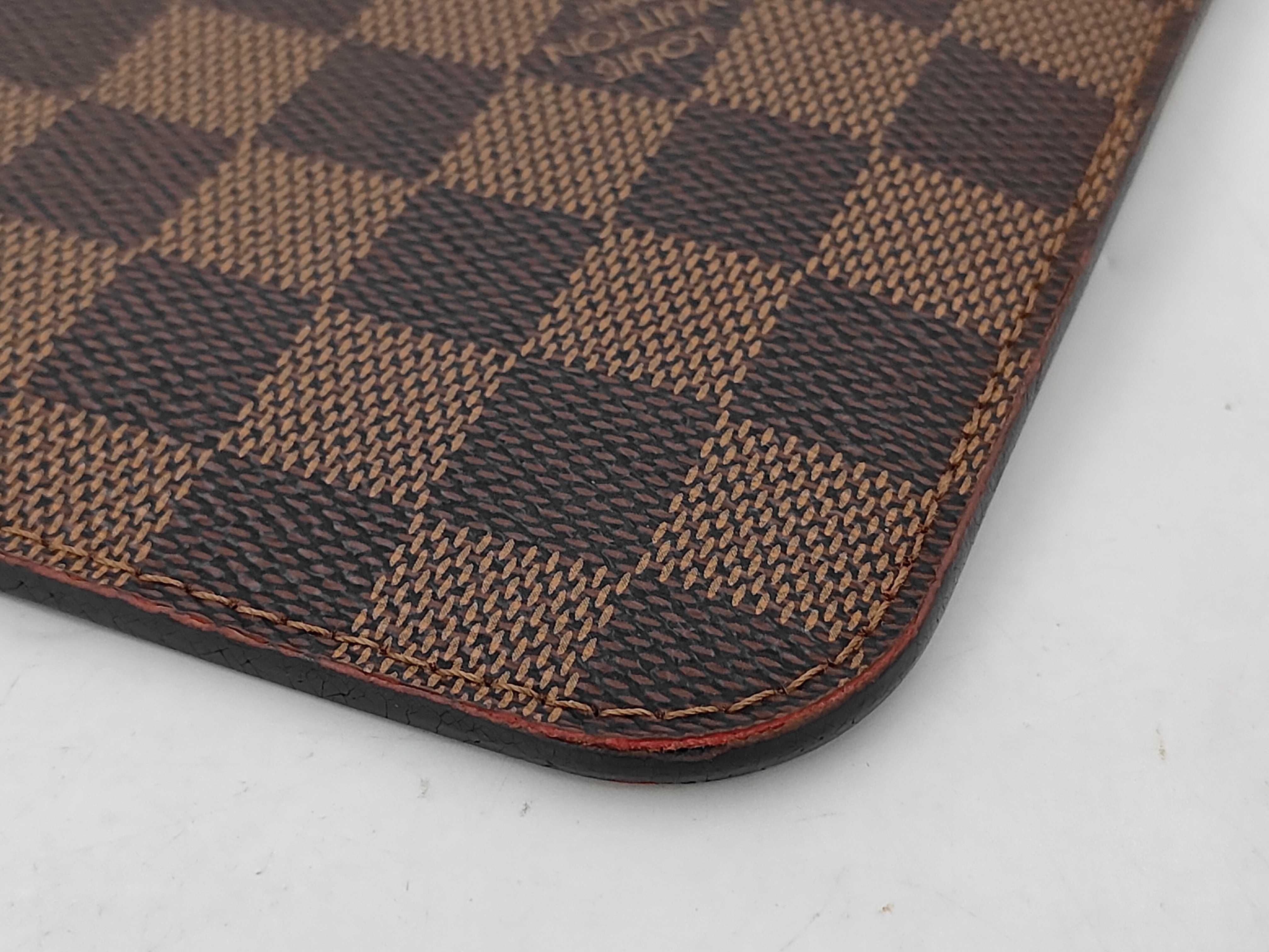 Damier Neverfull with attached pouch handbag — view 3