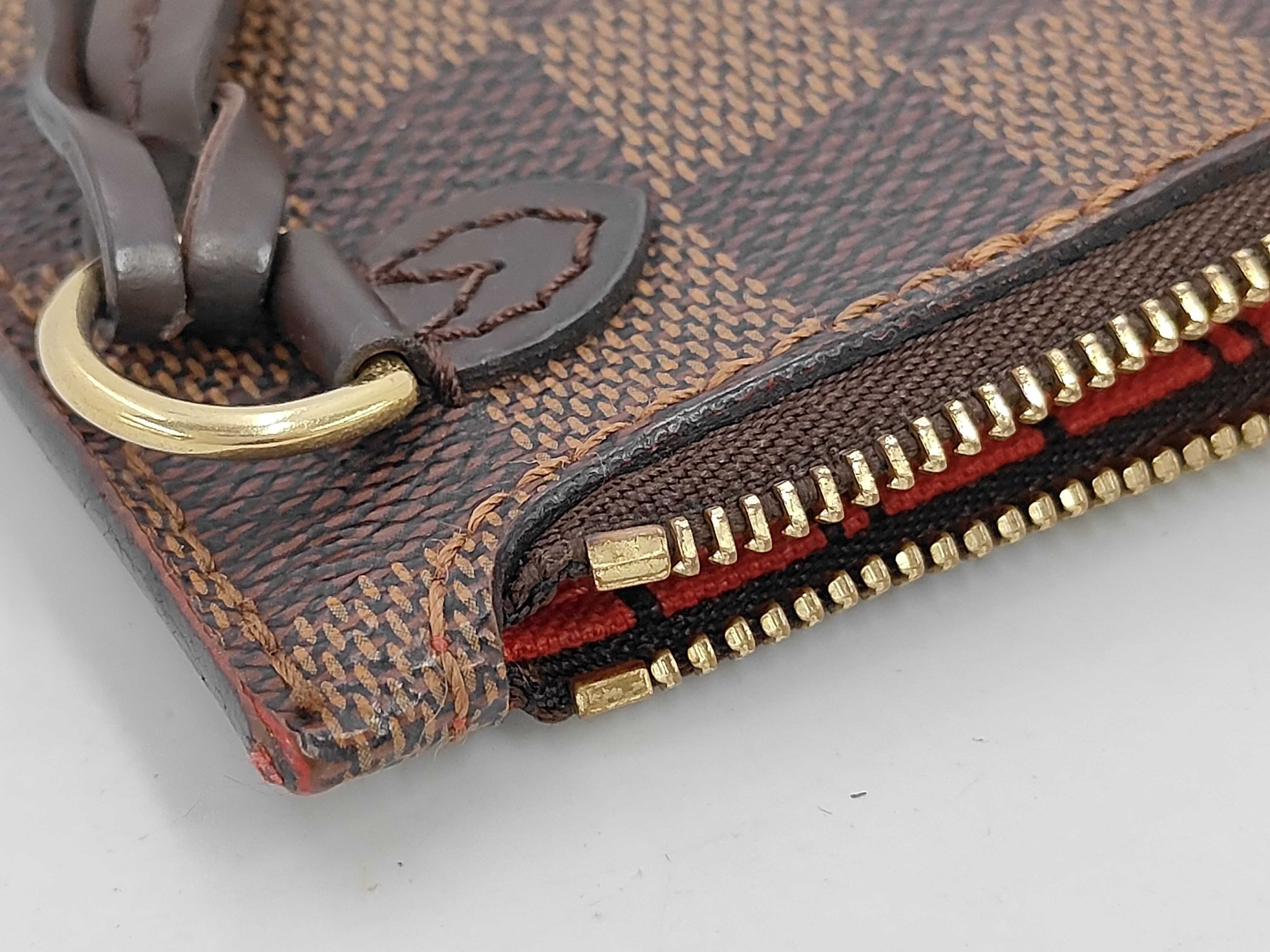 Damier Neverfull with attached pouch handbag — view 10