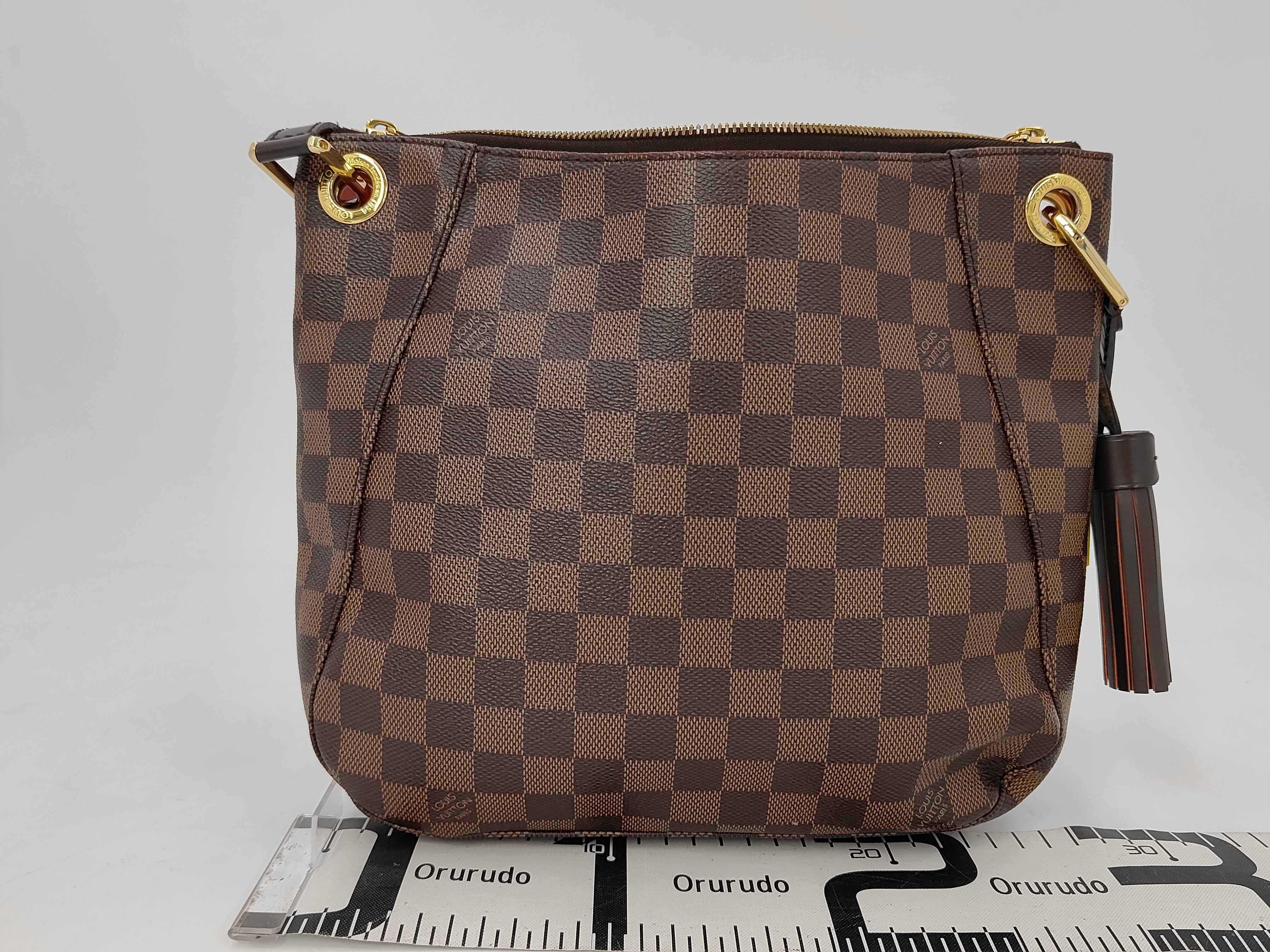 Damier Southbank Shoulder Bag — view 2