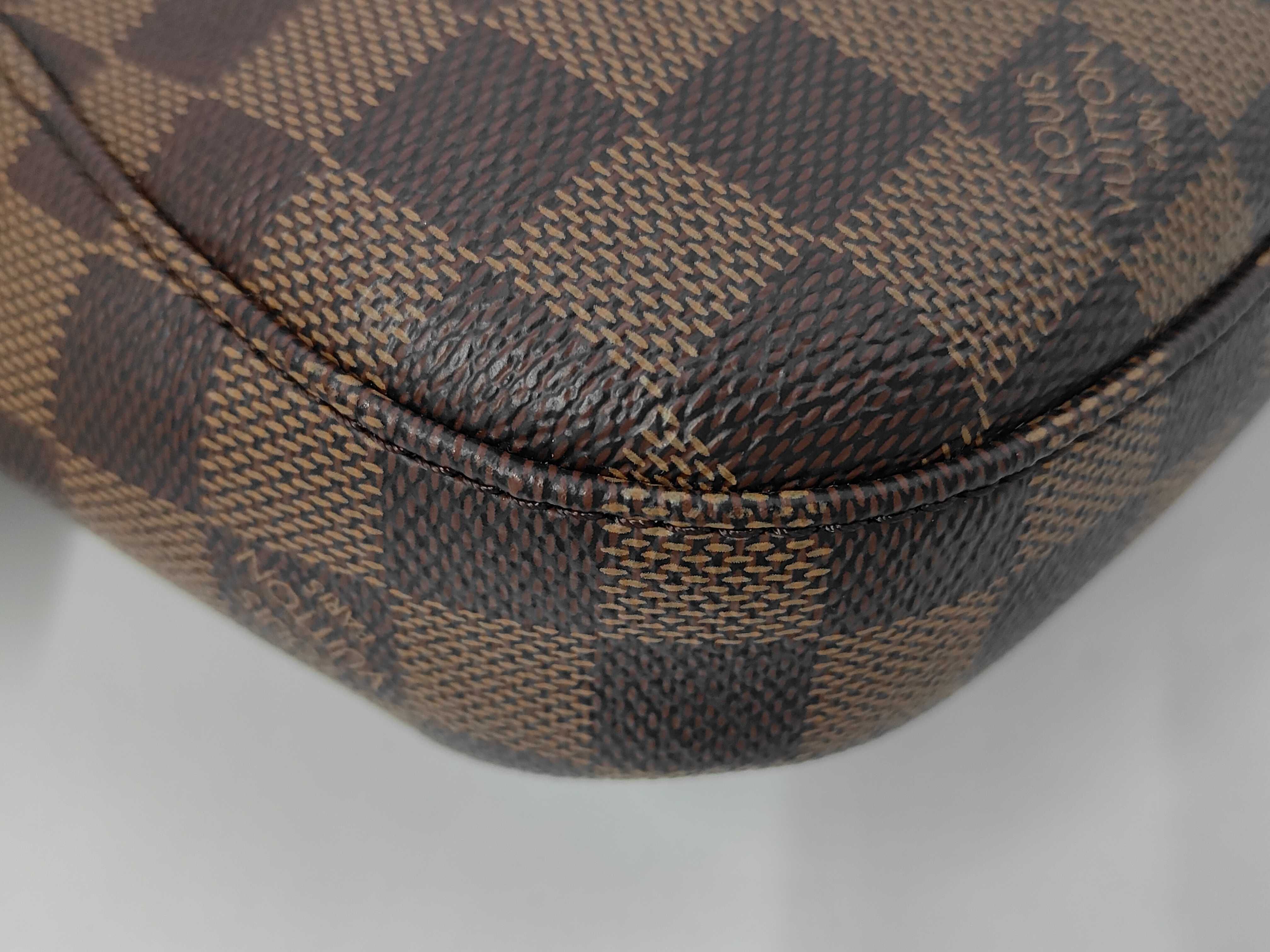 Damier Southbank Shoulder Bag — view 3