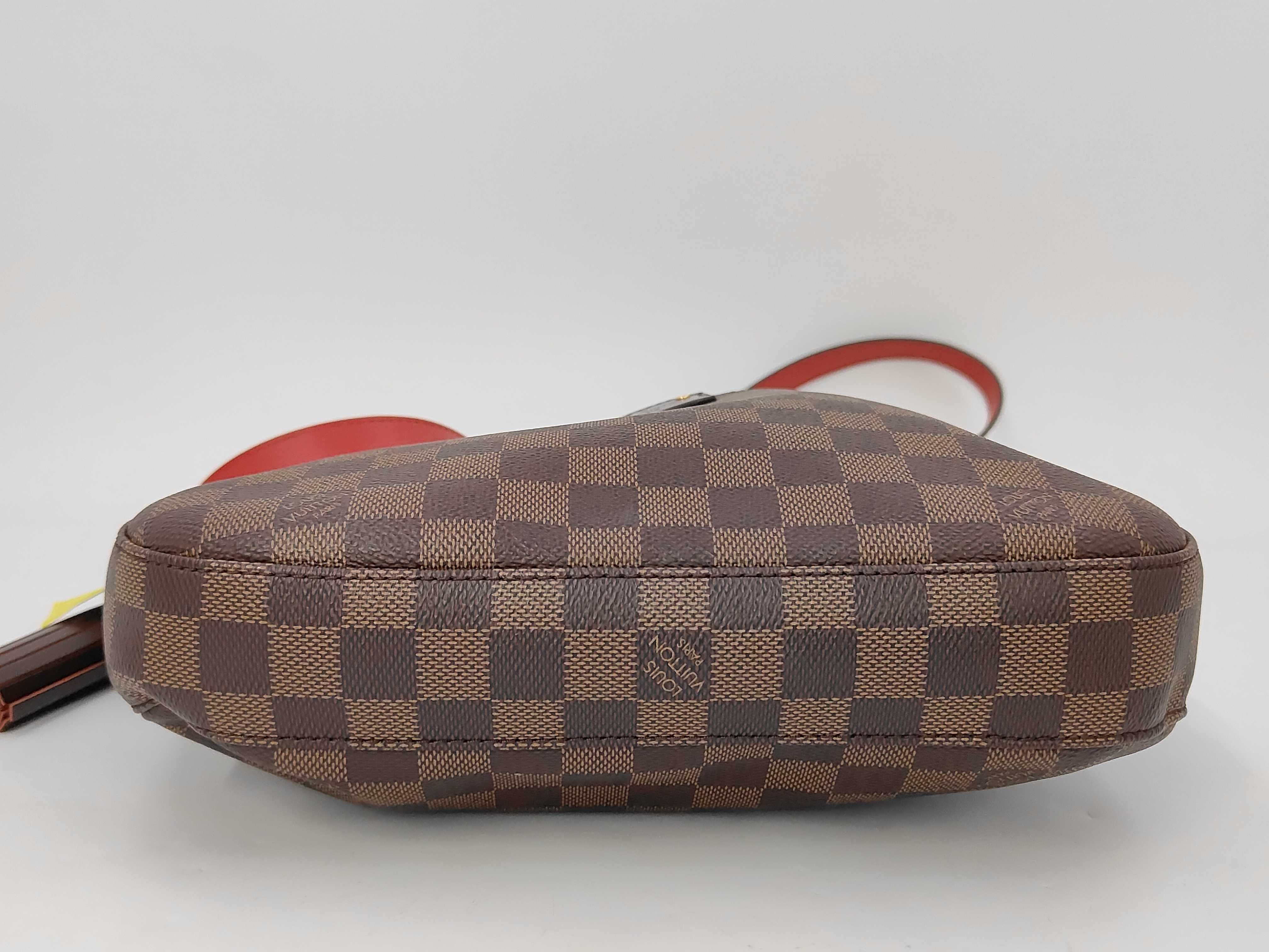 Damier Southbank Shoulder Bag — view 4