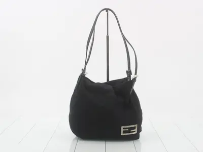 handbag, black