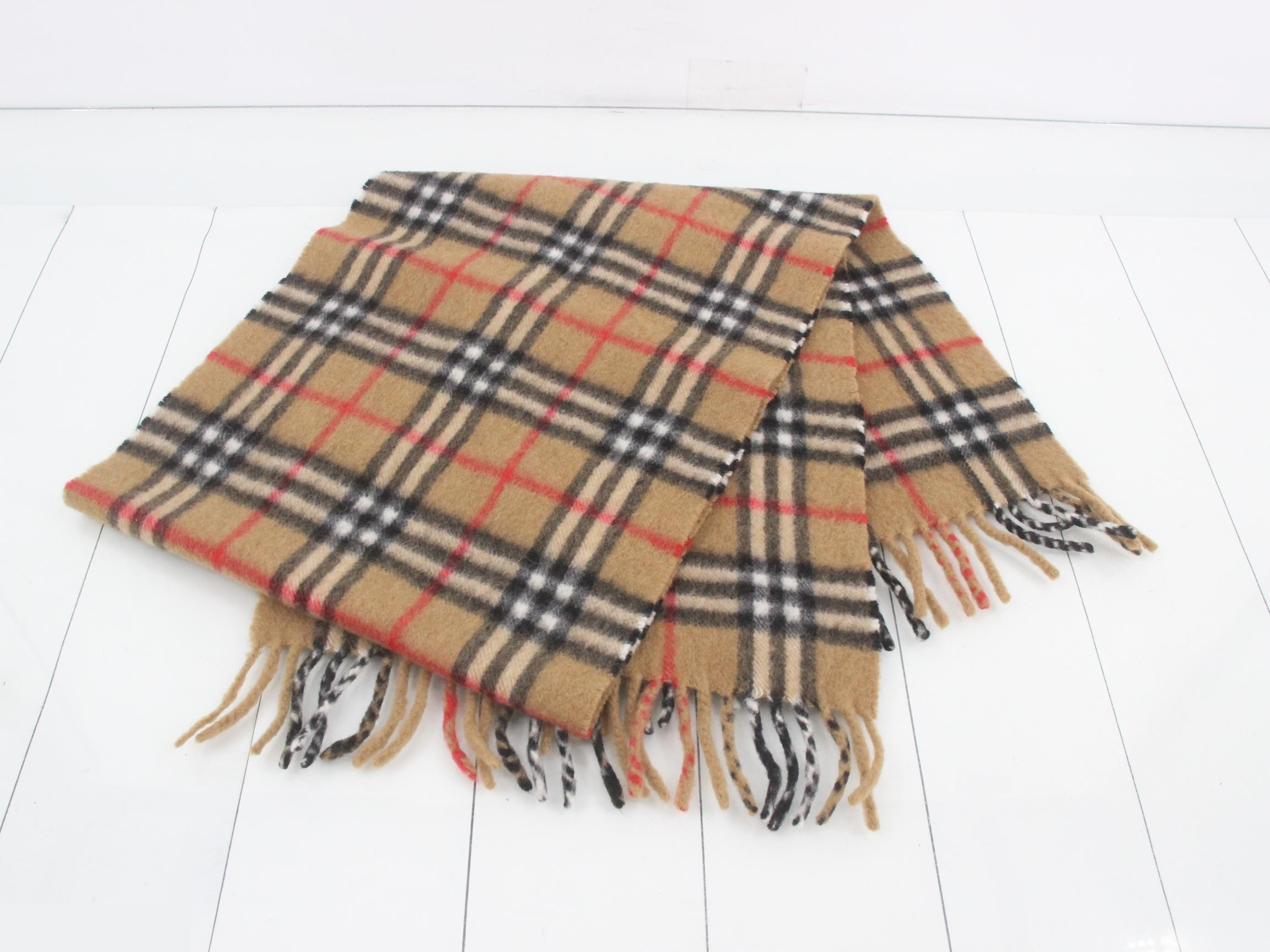 scarf, 100% cashmere, Nova Check pattern, beige, with tags. — view 3