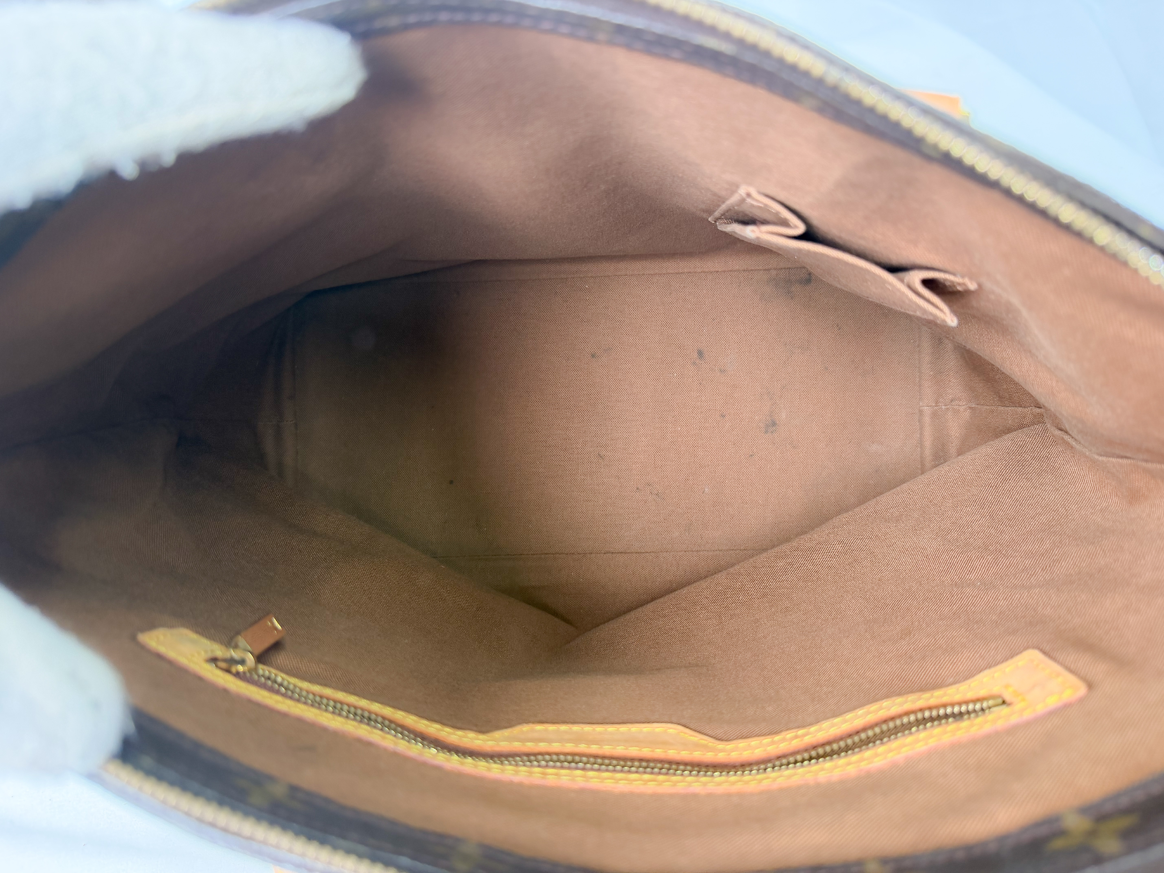 Monogram M51151 Cabas Mezzo TH1011 Tote Bag — view 10