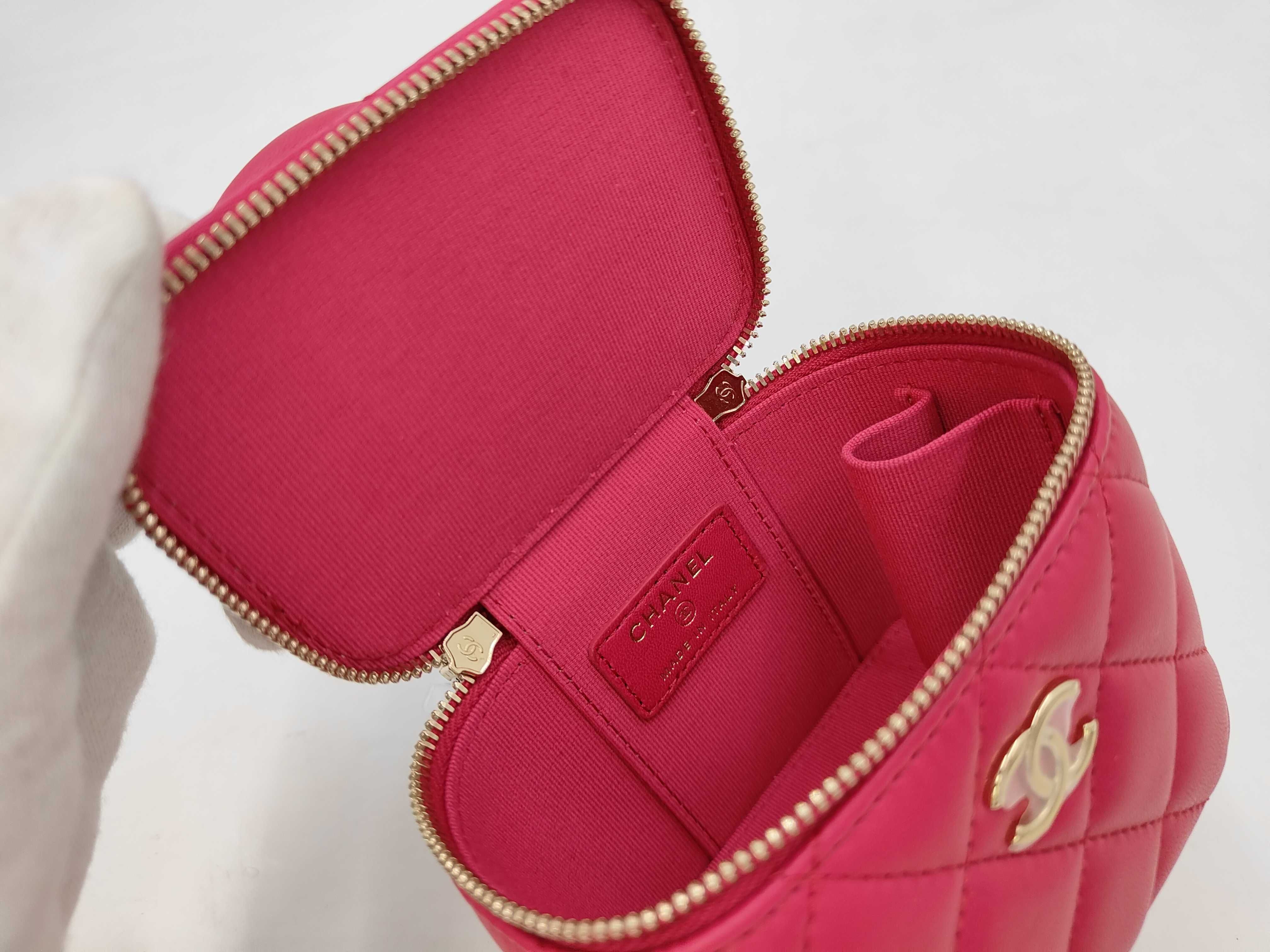 Matelassé Lambskin Vanity Bag — view 10