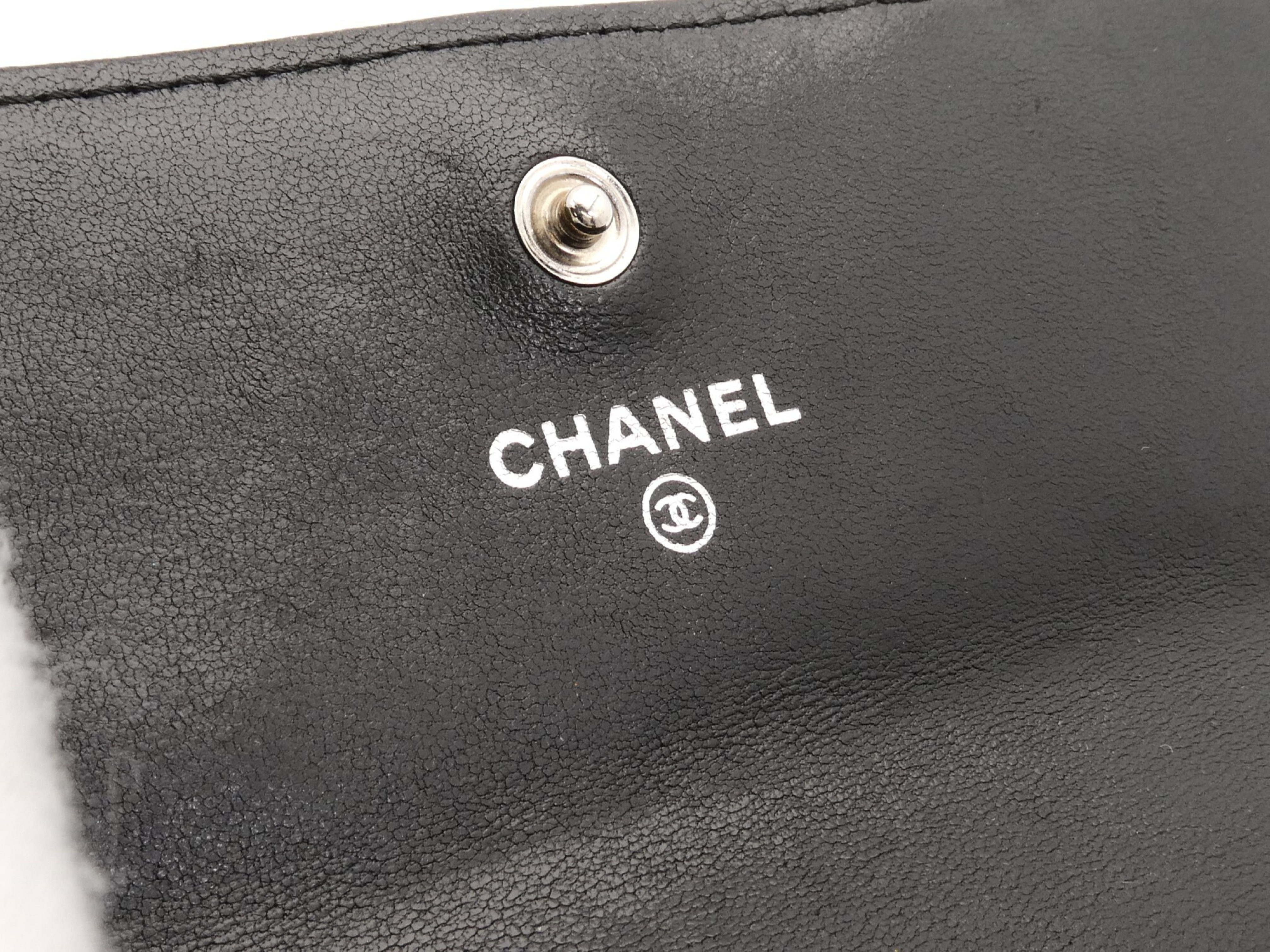 Matelassé Coco Mark Wallet — view 8