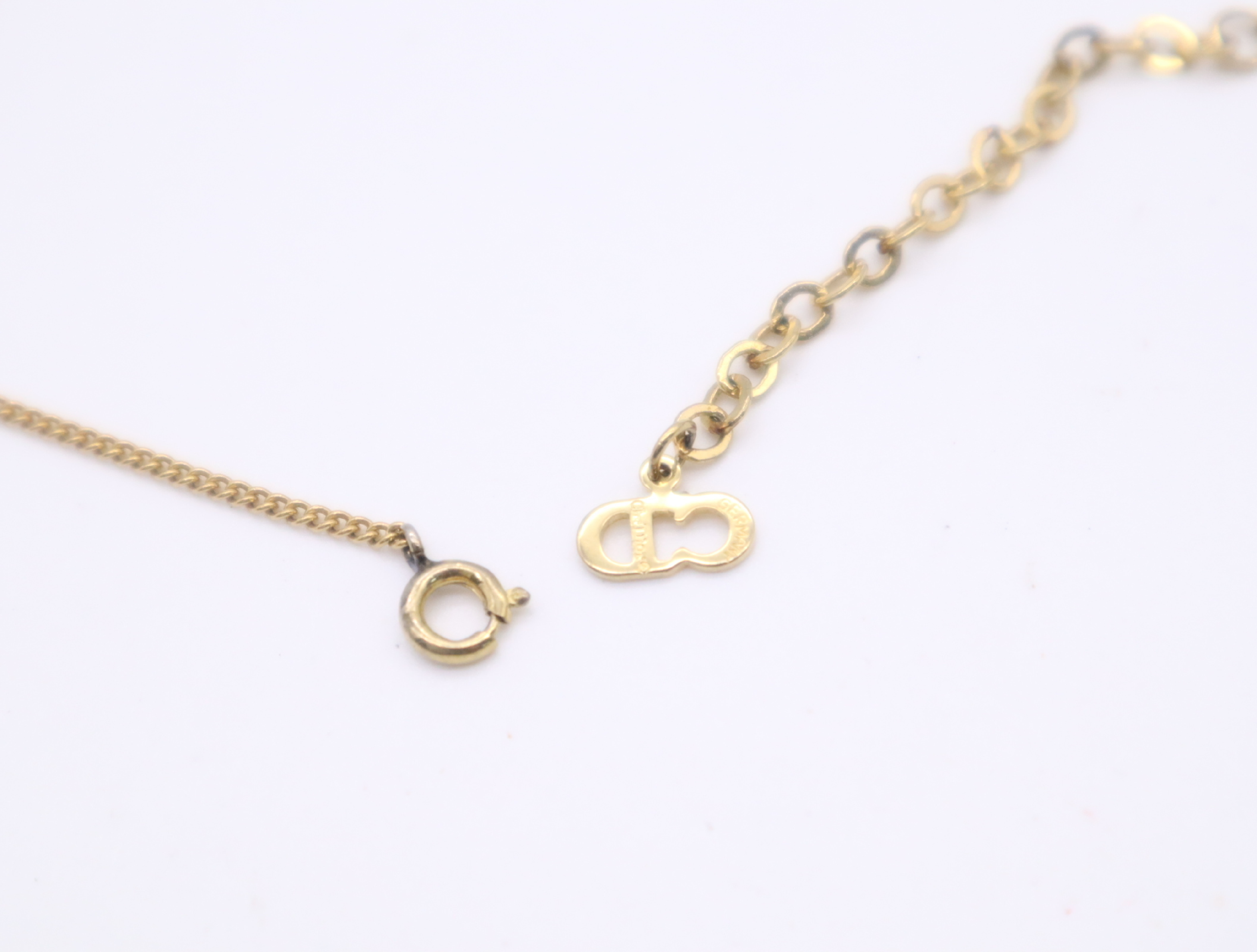 GPCD logo round motif necklace, with box. — view 6