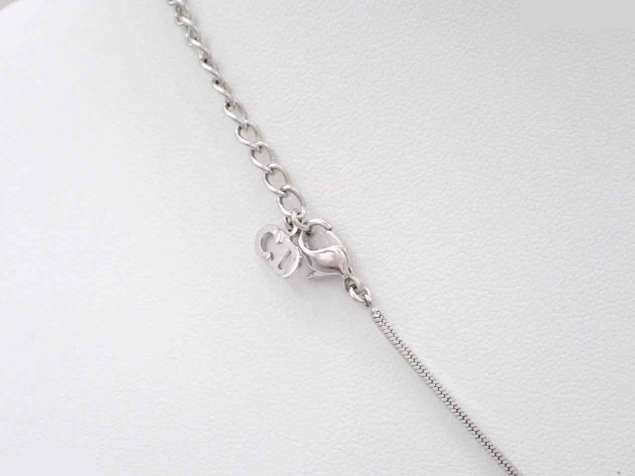 Necklace, neck circumference approximately 42 cm — view 2