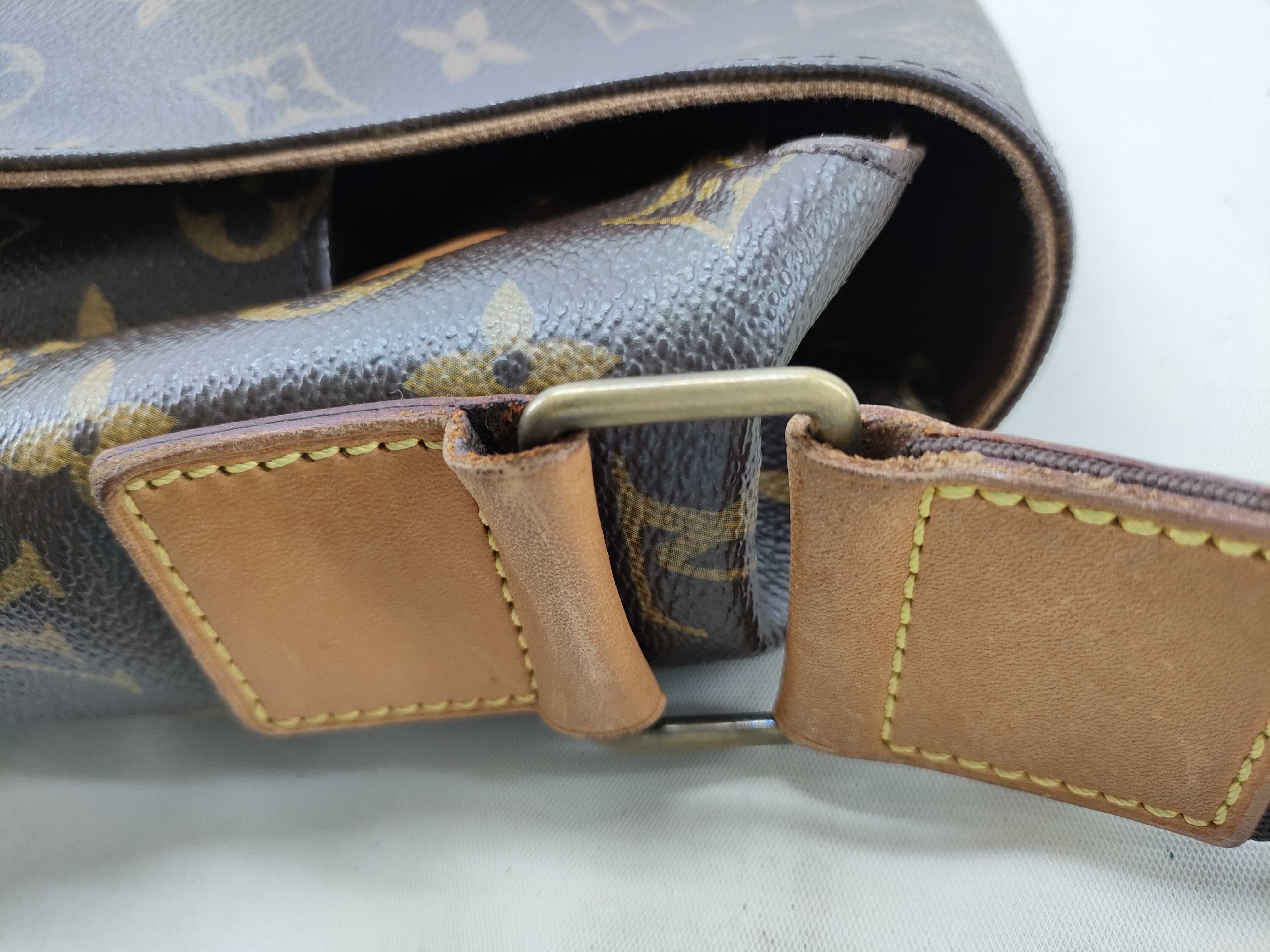 Monogram Louis Vuitton Monogram Pochette Shoulder Bag — view 6