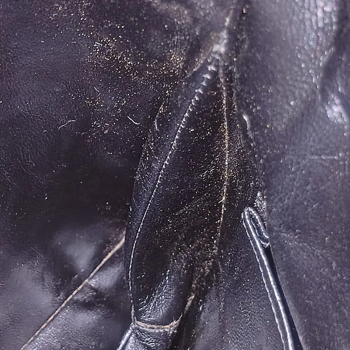Old Gucci Leather Shoulder Bag, Black — view 14