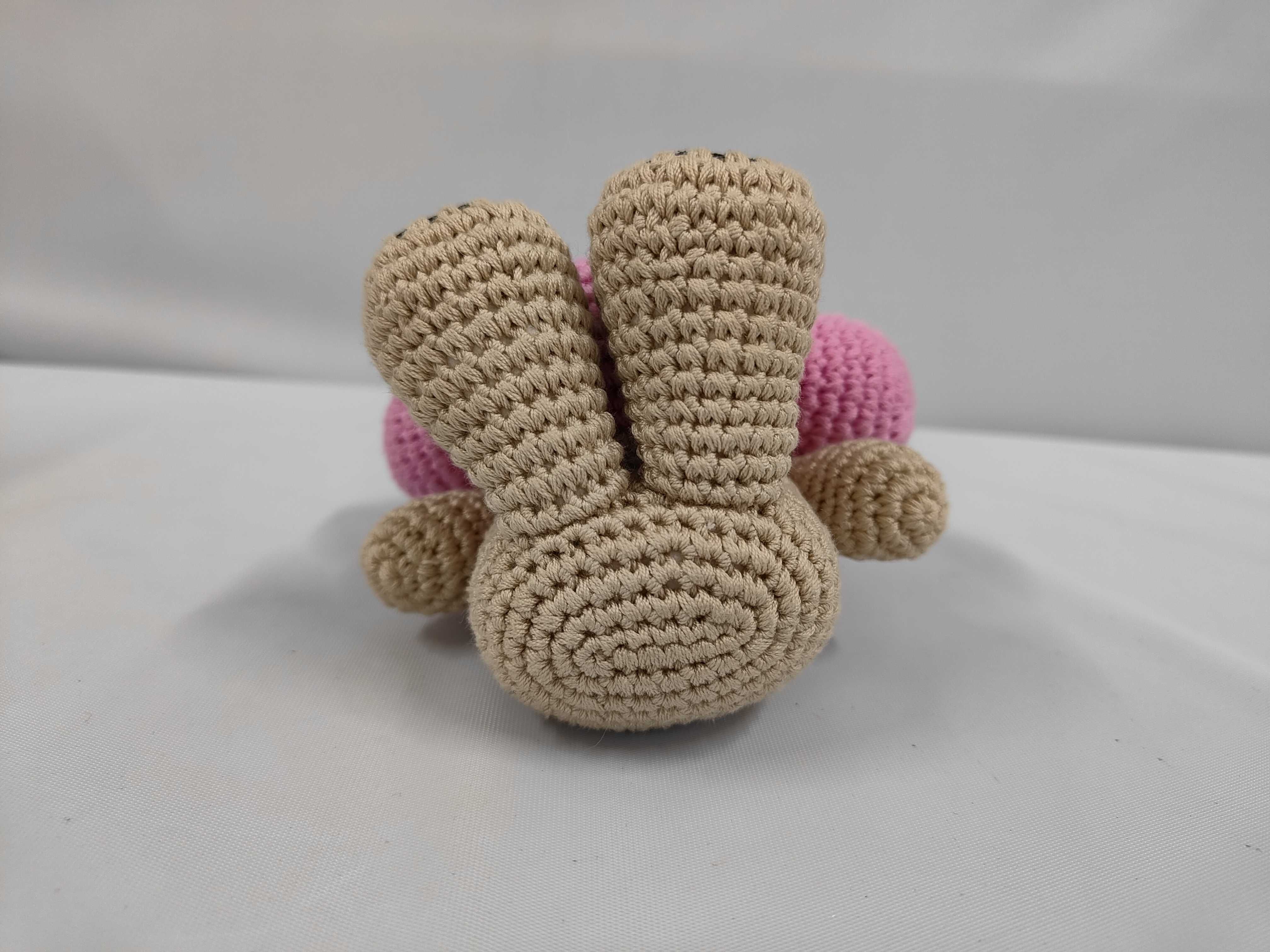 Bag Charm - Vivienne Crochet Pink M03963 Charm — view 3