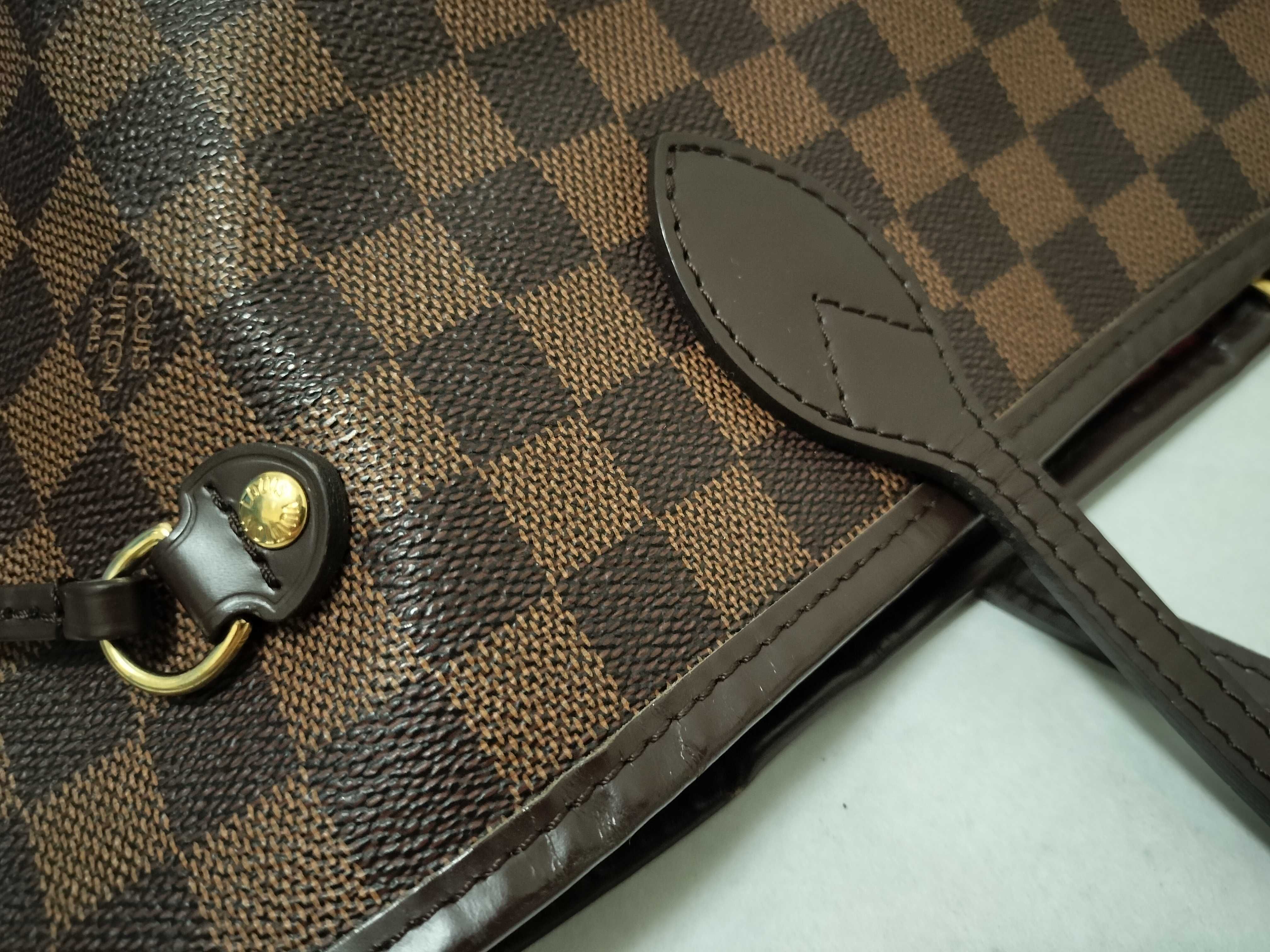 Damier Neverfull Tote Bag with Pouch — view 14