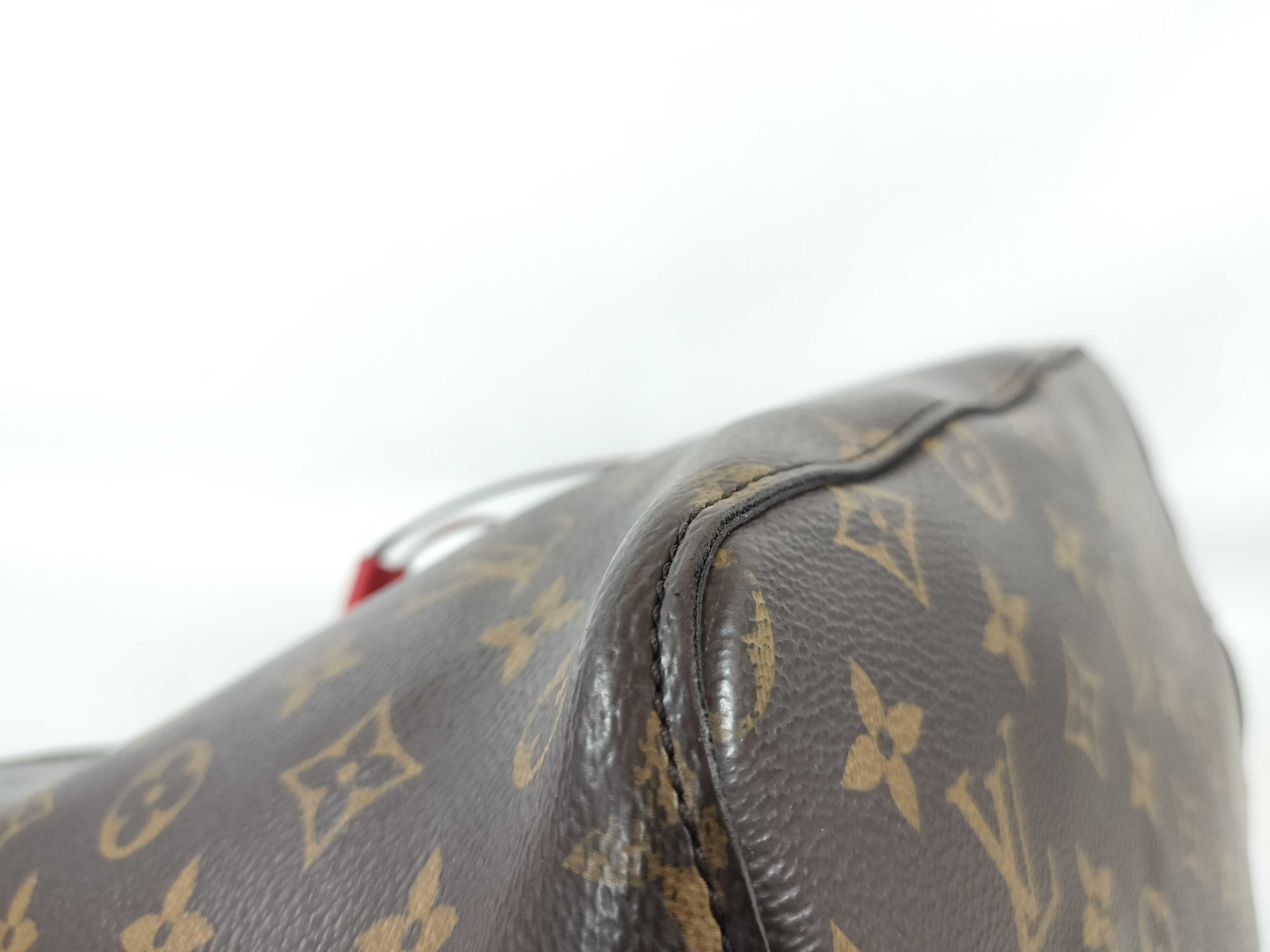 M44021 Monogram Neo Noe Coquelicot Shoulder Bag with Shoulder Strap — view 6