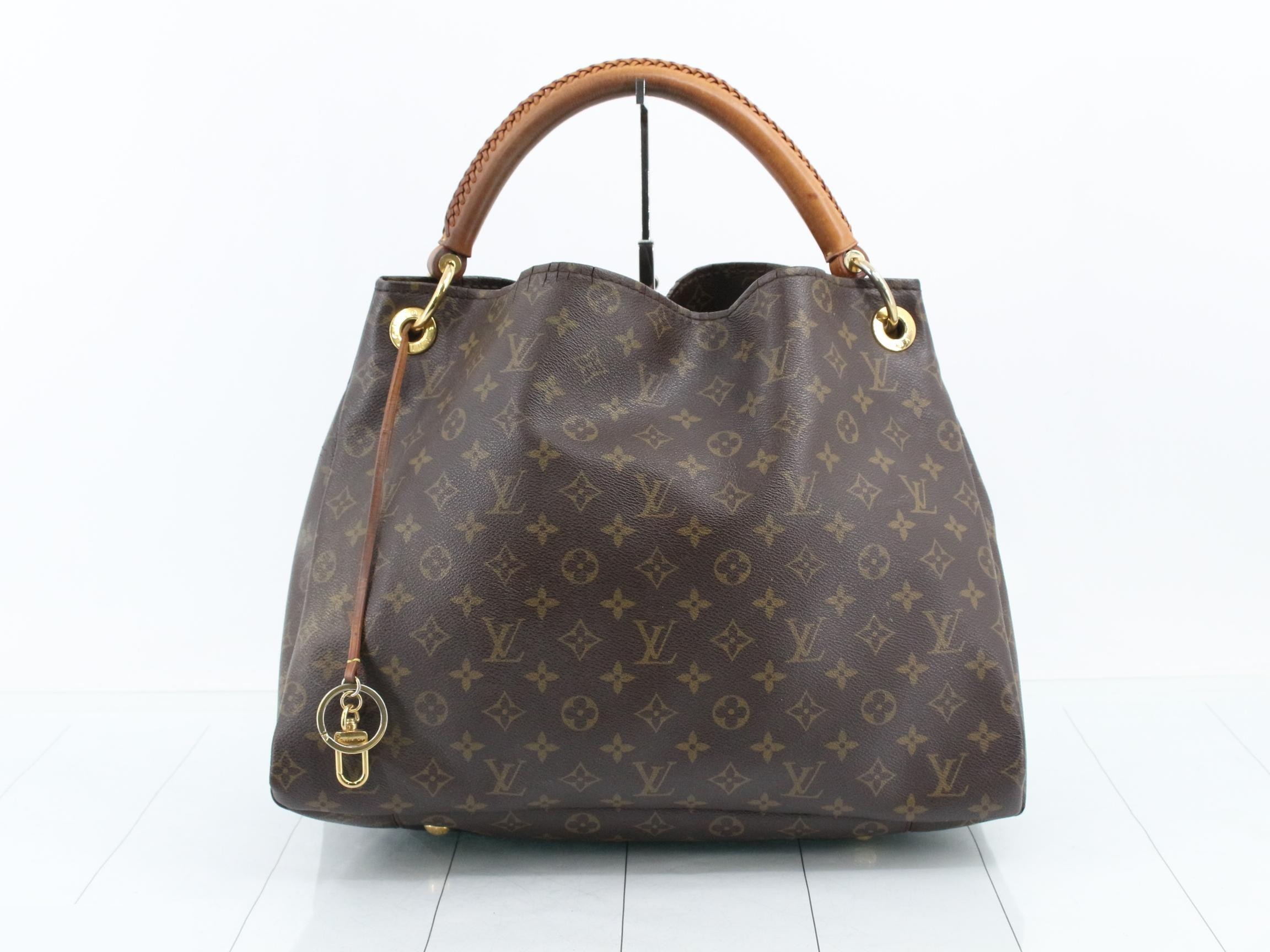 Monogram Artsy MM Shoulder Bag