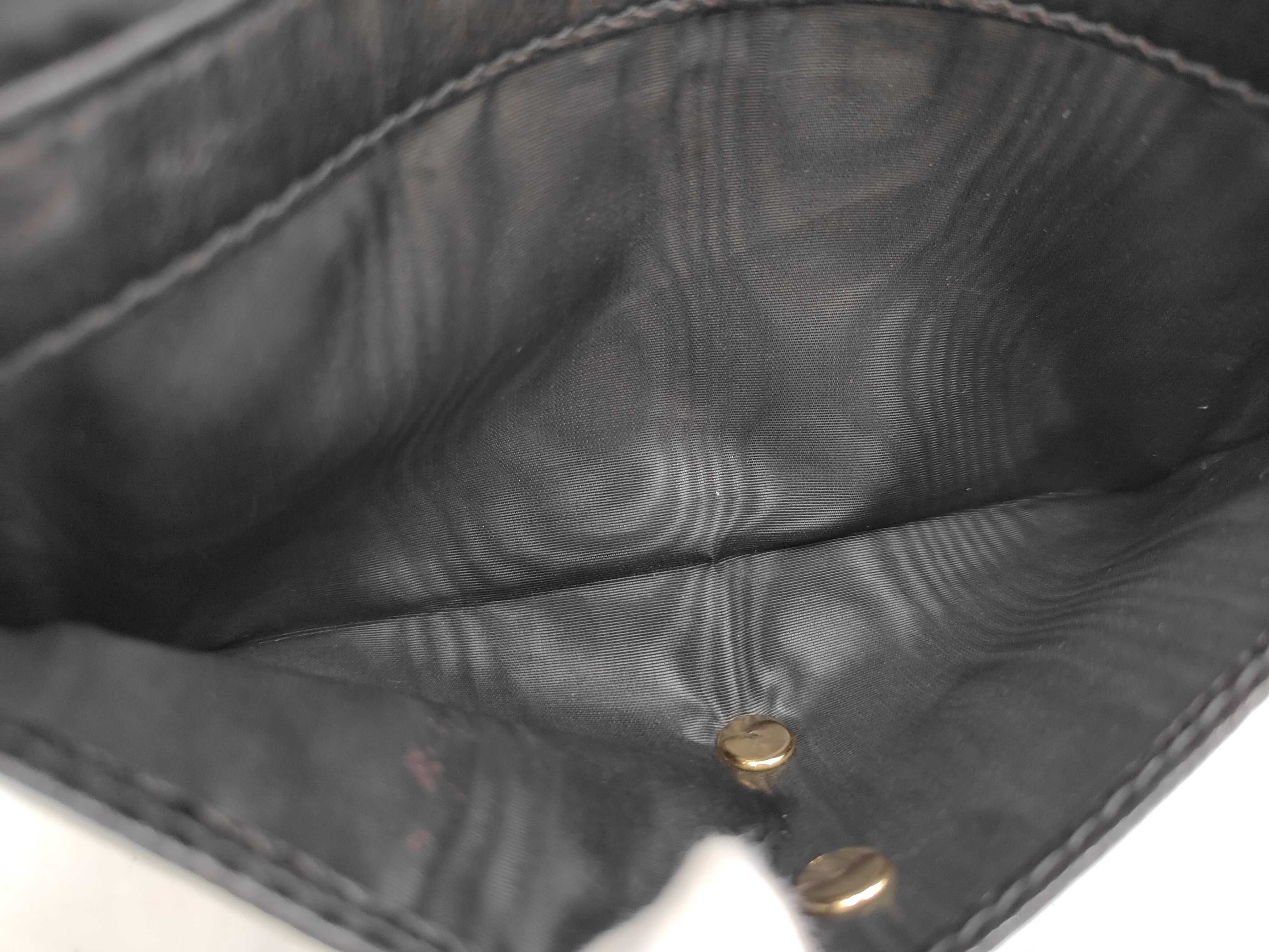 Caviar Skin Coco Mark Long Wallet — view 8