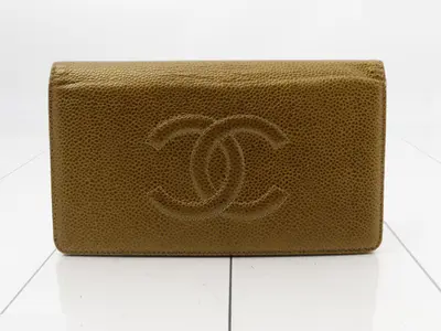 Caviar skin (bags) and wallets