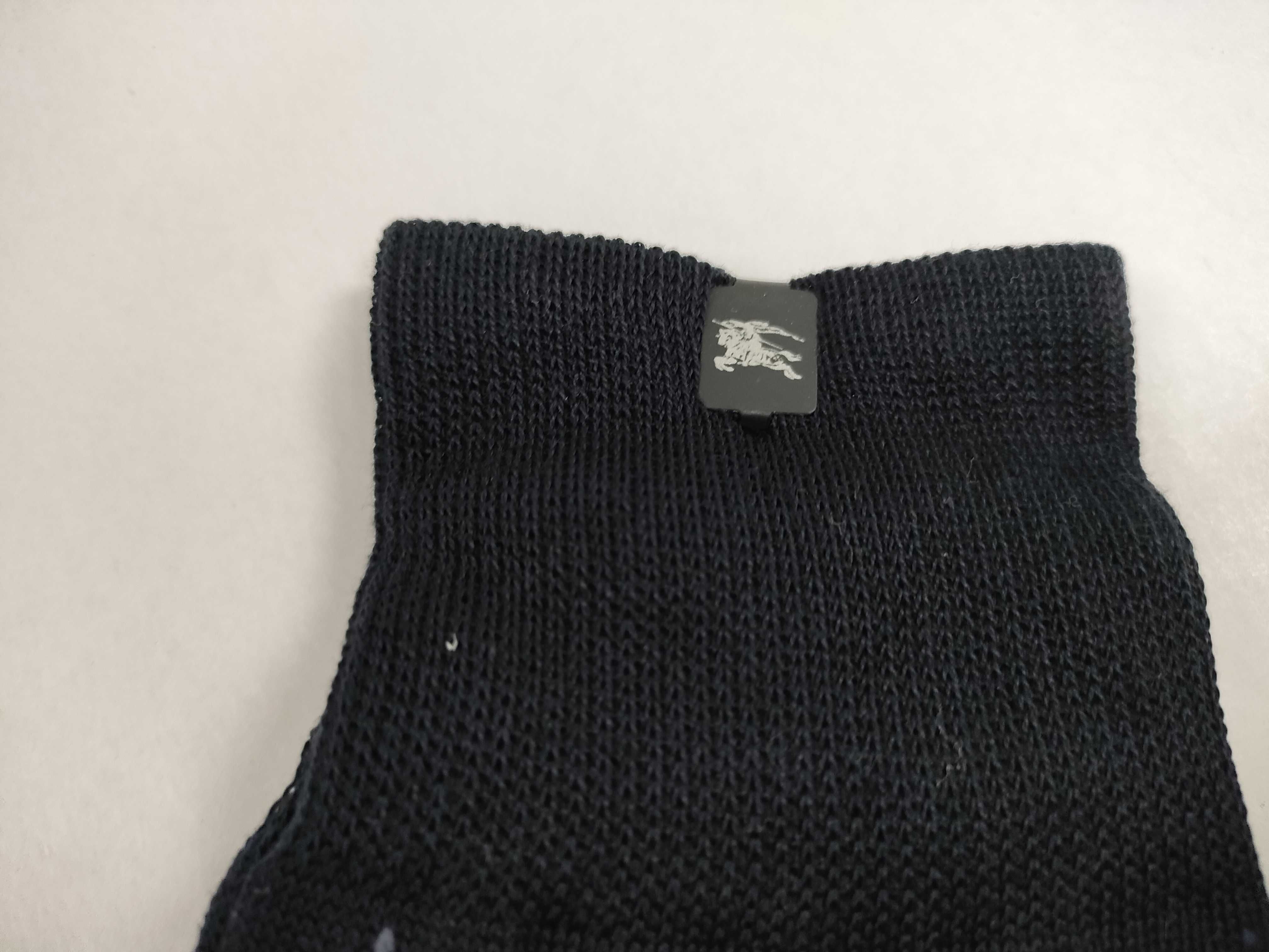 handkerchief, socks, scarf set, and other accessories. — view 4