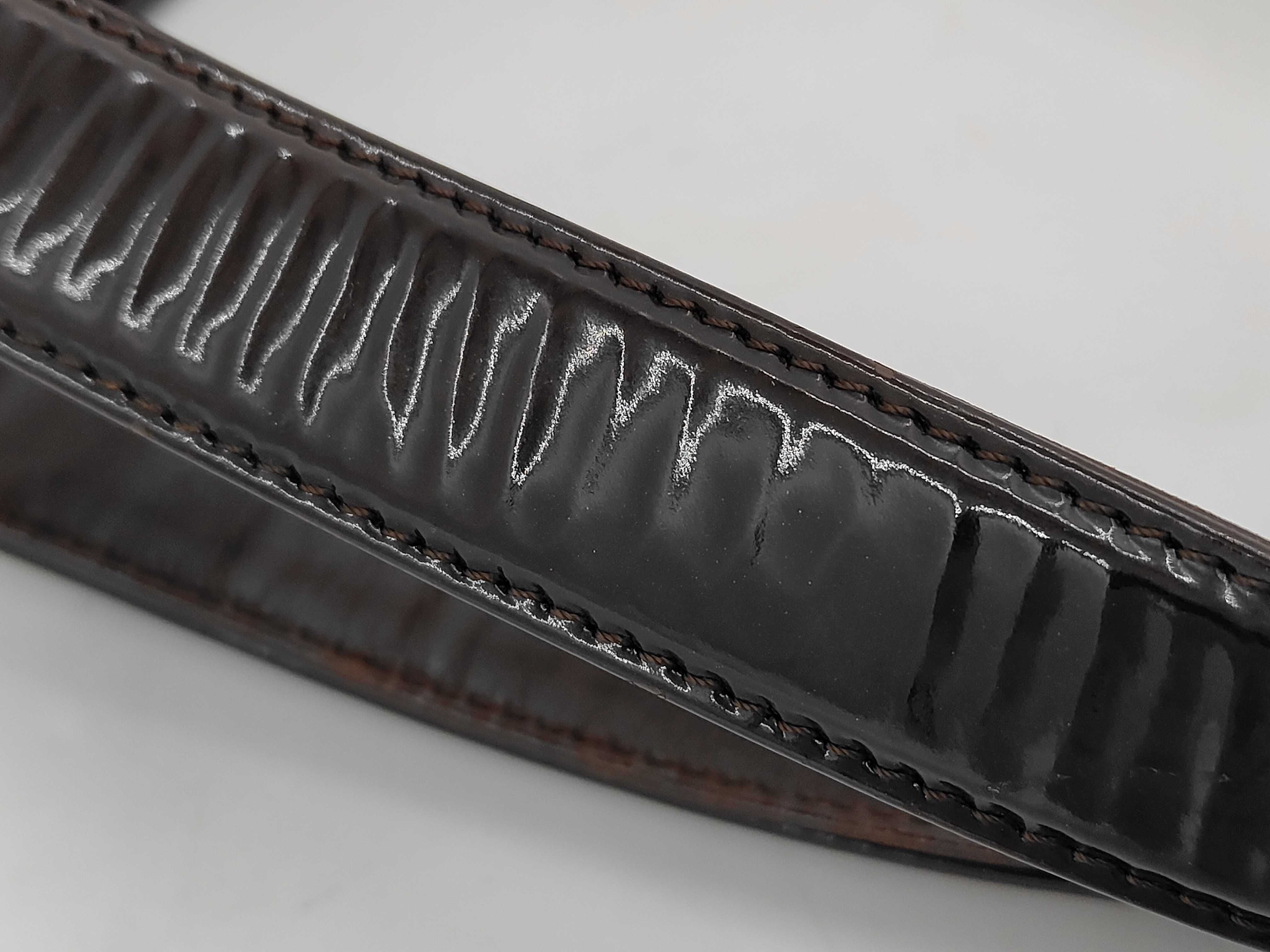 Chocolate Bar / 7641017 / Handbag / Enamel Brown Handbag — view 4