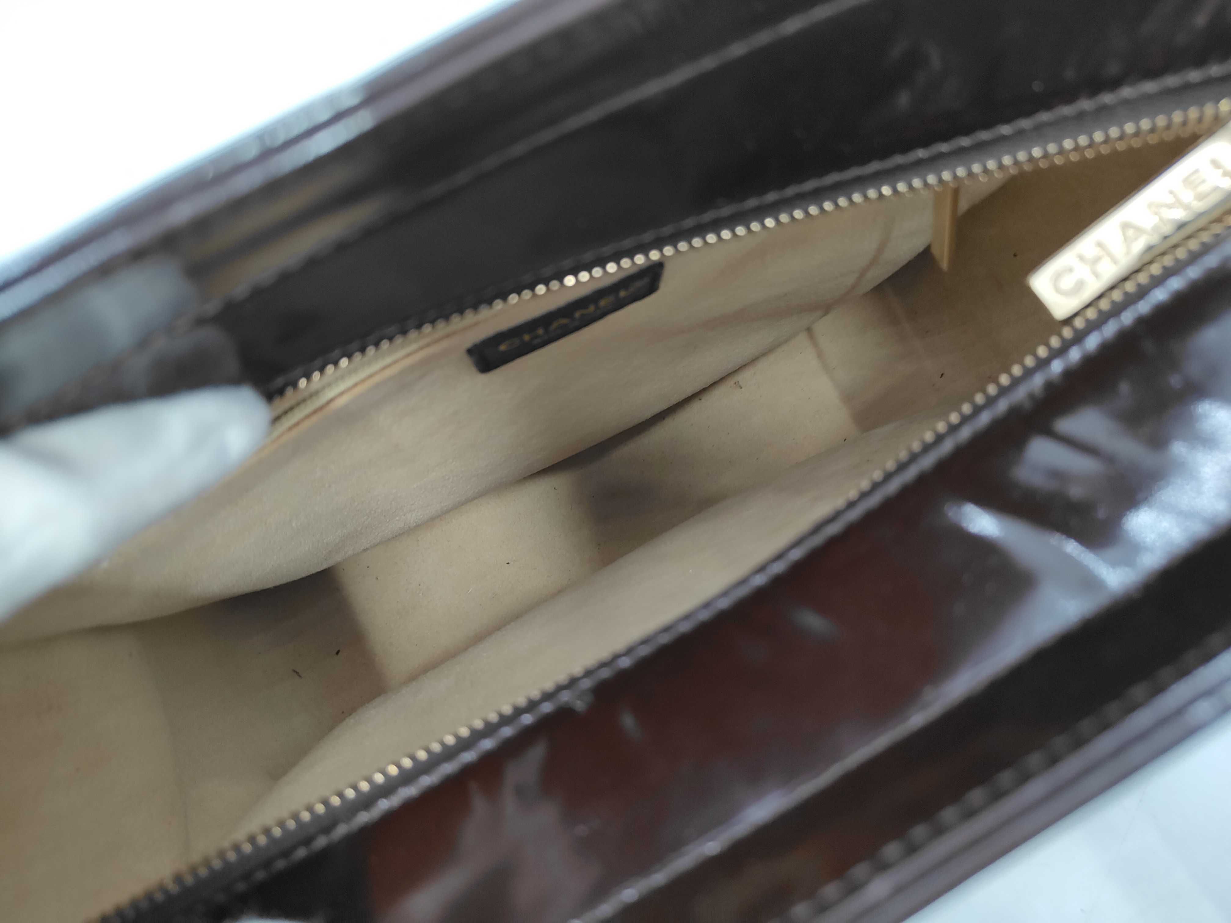 Chocolate Bar / 7641017 / Handbag / Enamel Brown Handbag — view 8