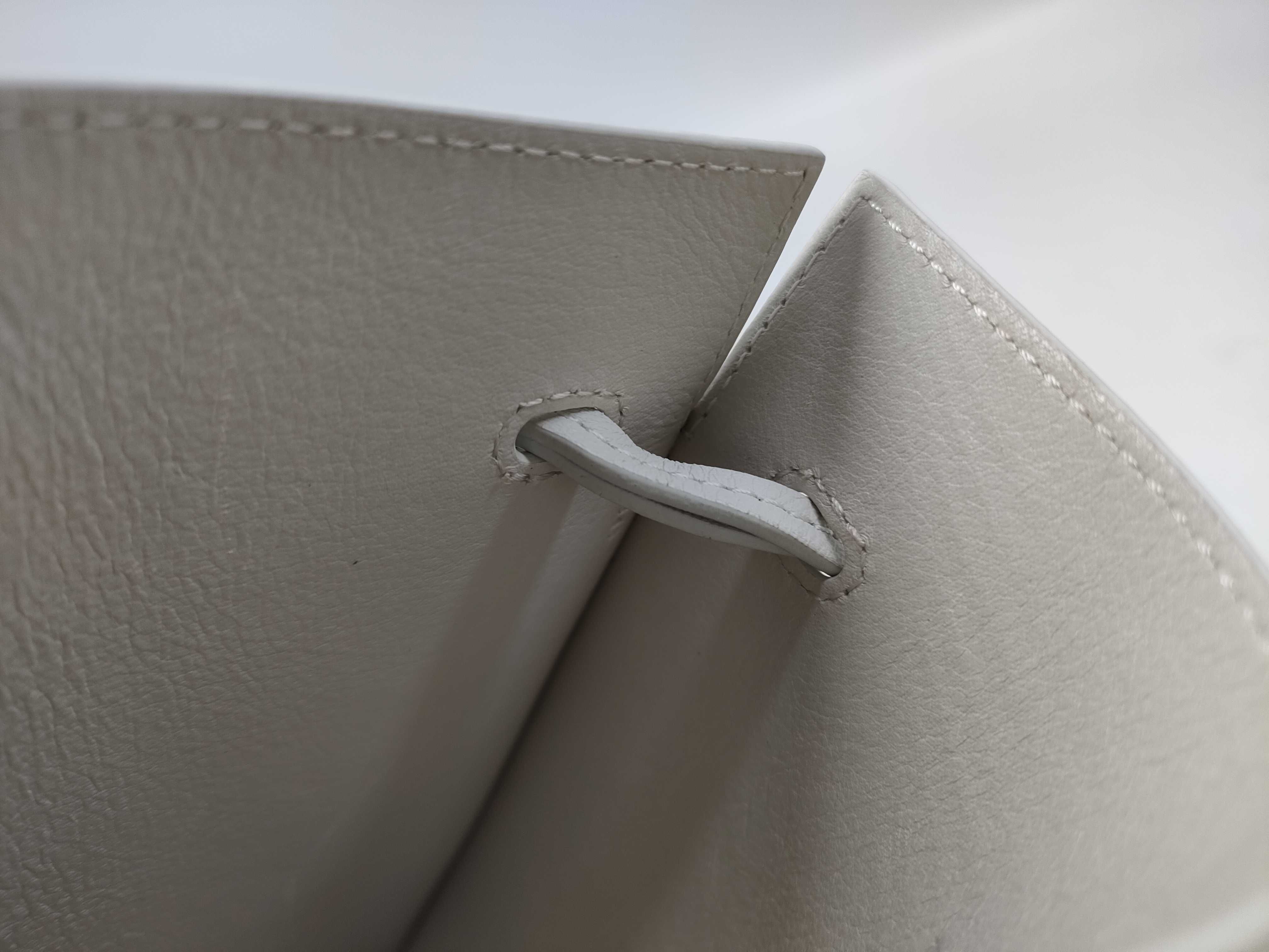 Dice Pocket White Shoulder Bag — view 11
